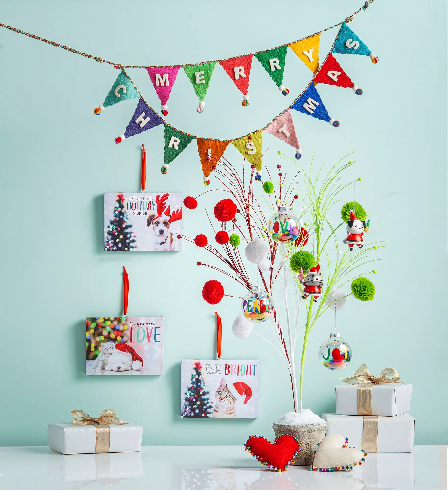 Holiday Felt  Merry Christmas  Multicolor Garland-1