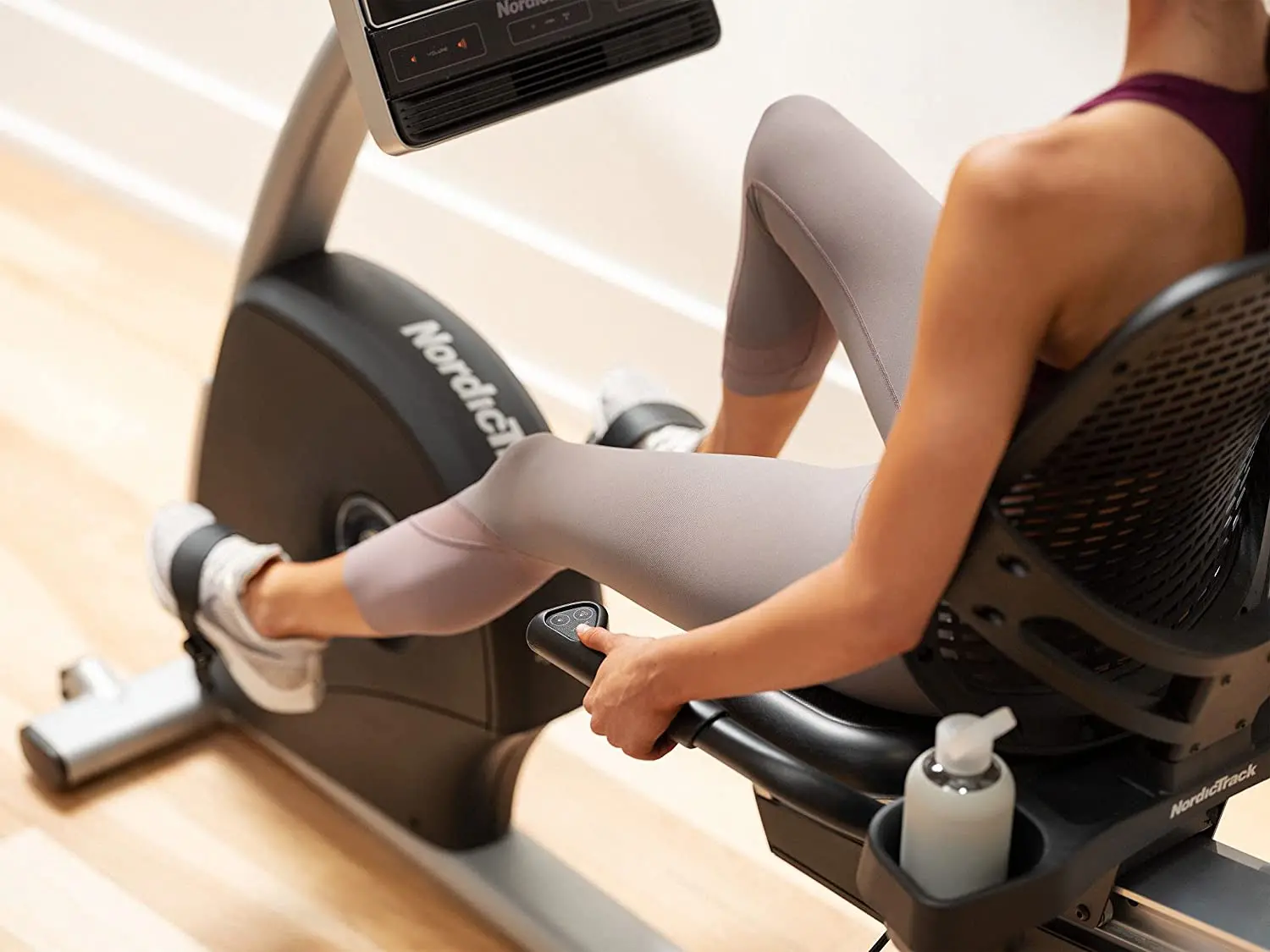 NTEX14921,RECUM-R35 NordicTrack Commercial R 35 Recumbent Bike-4