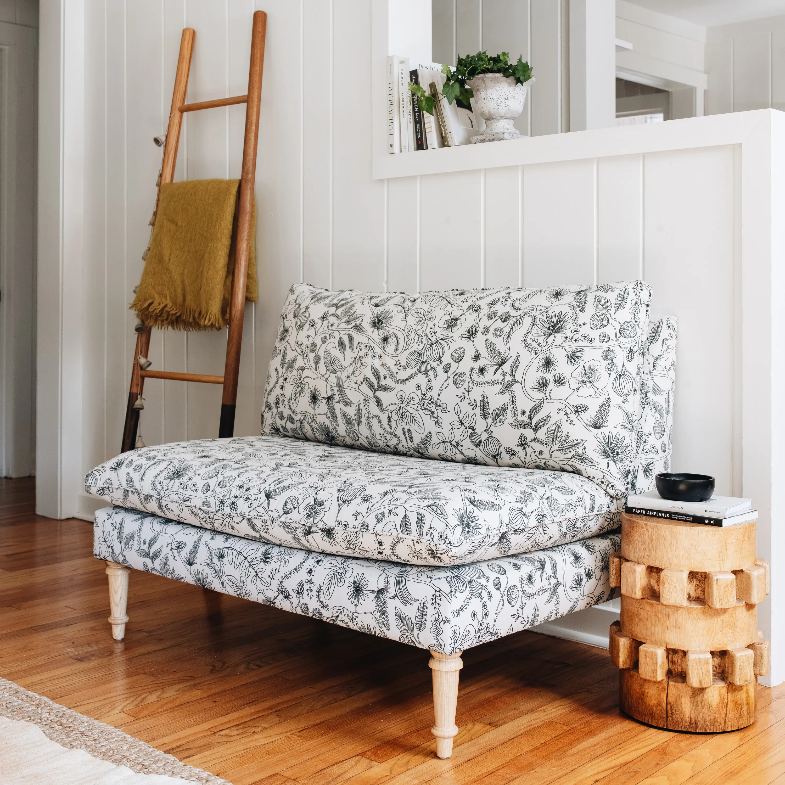3206NATRPCAVBLKCRMLCB Rifle Paper Co. Louie Cream & Black Armless Loveseat-3