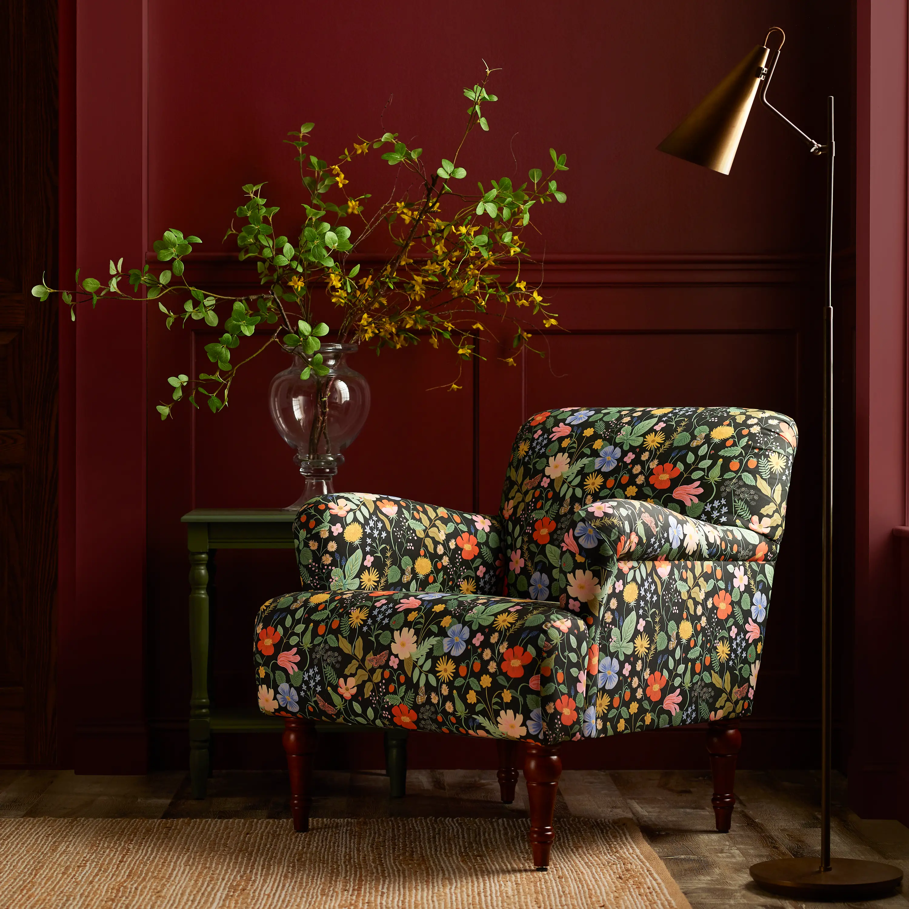 9305RPCSTFLBLKLCB Rifle Paper Co. Bristol Black Strawberry Fields Accent Chair-2
