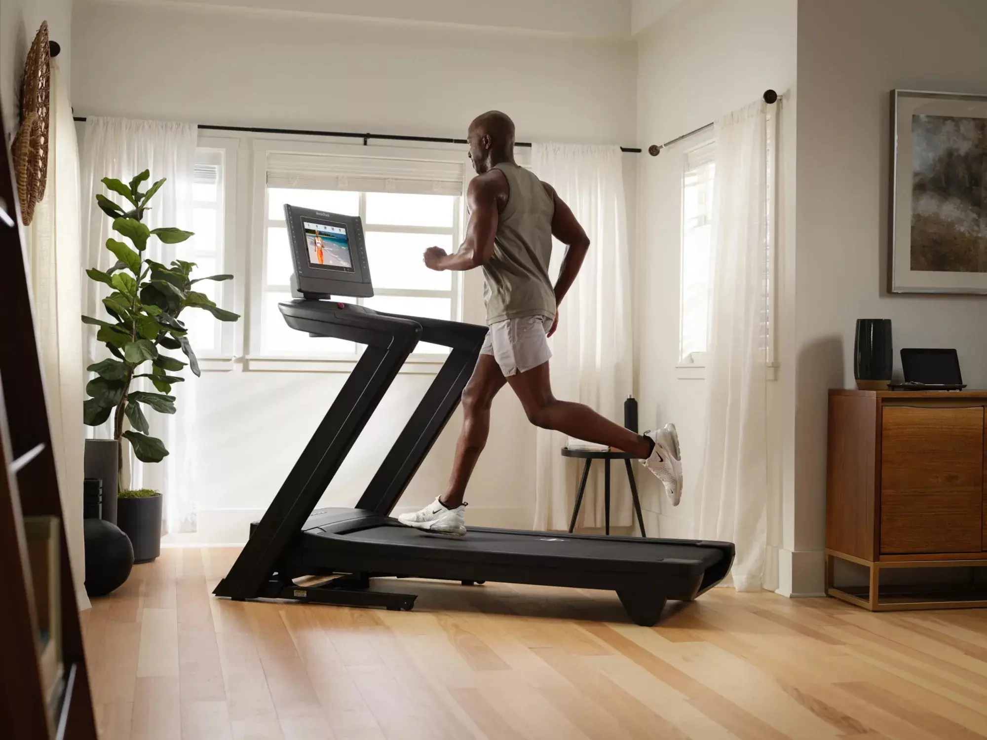NTL17124,COMM-1750 NordicTrack Commercial 1750 Treadmill-6