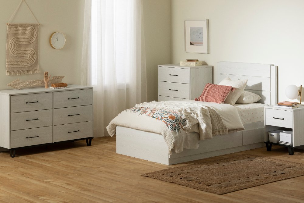 Arlen 4-Drawer Chest White Pine and Black Matte