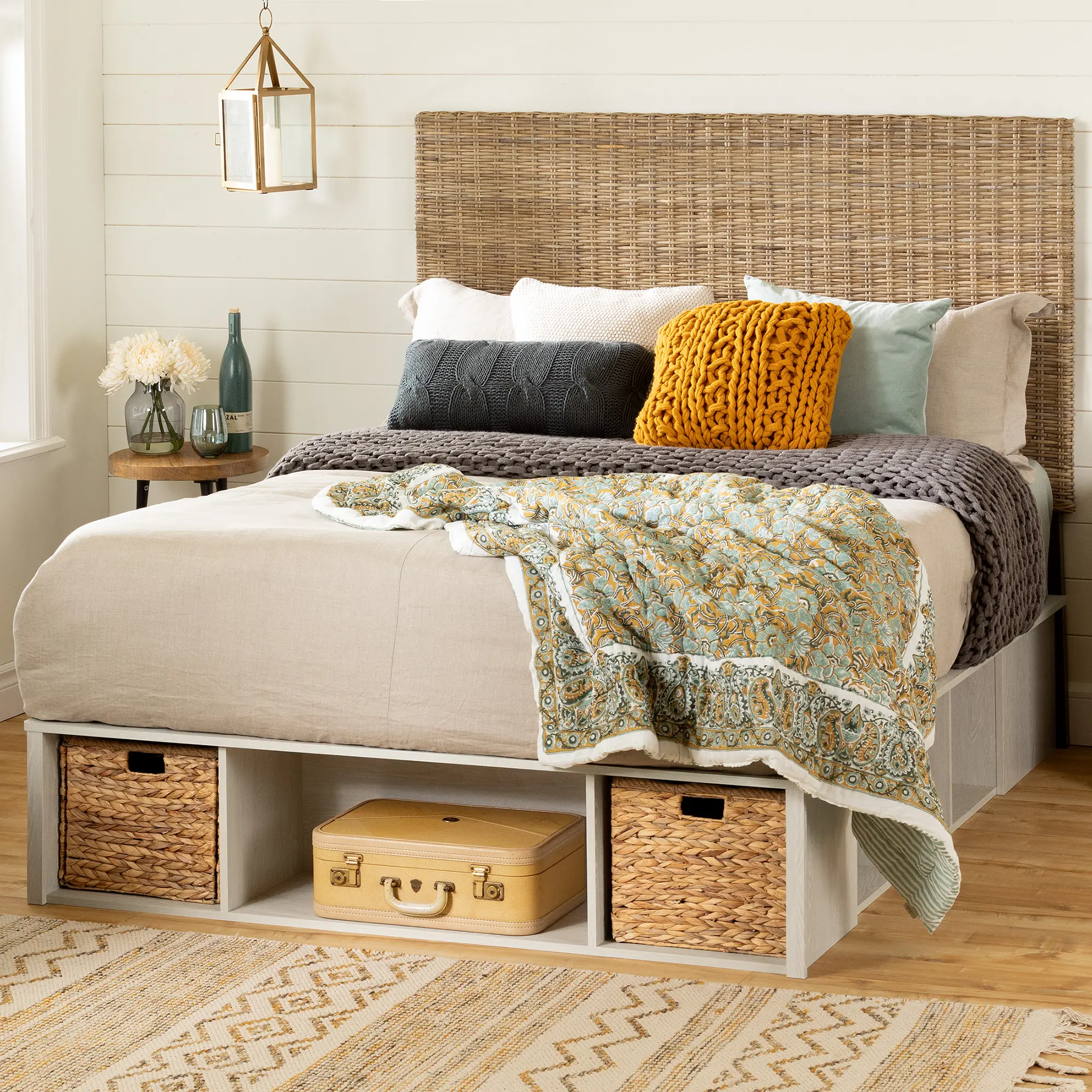 15484 Avilla Queen Storage Bed with Rattan Headboard-2
