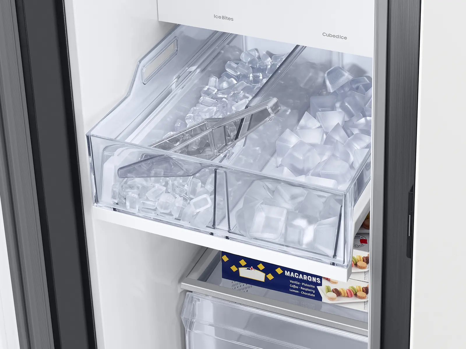 RS28CB760012 Samsung Bespoke 28 cu ft Side-By-Side Refrigerator - White Glass-8