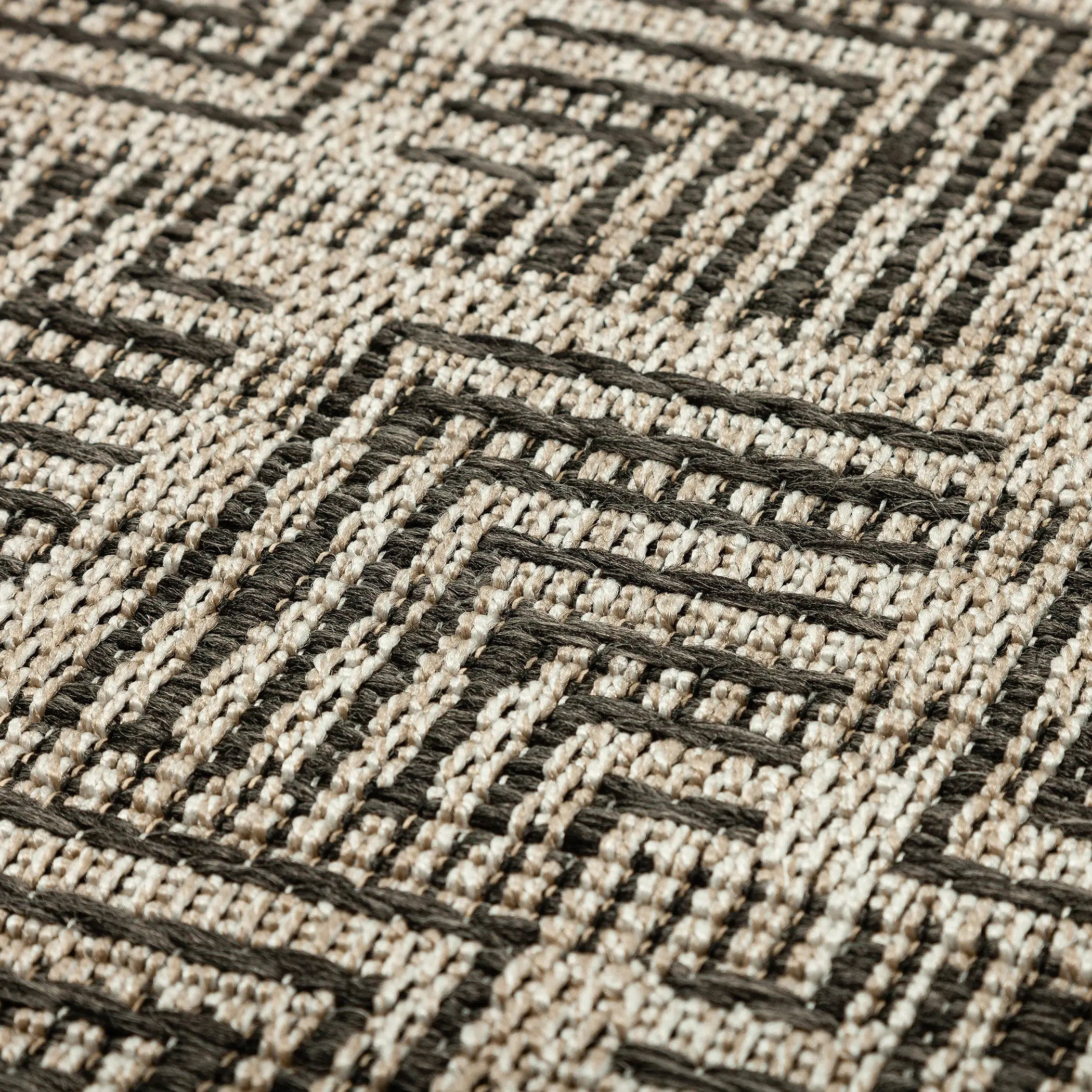 BB10CH5X8-BALI/RUG Bali 5 x 8 Geometric Charcoal Outdoor Patio Rug-2