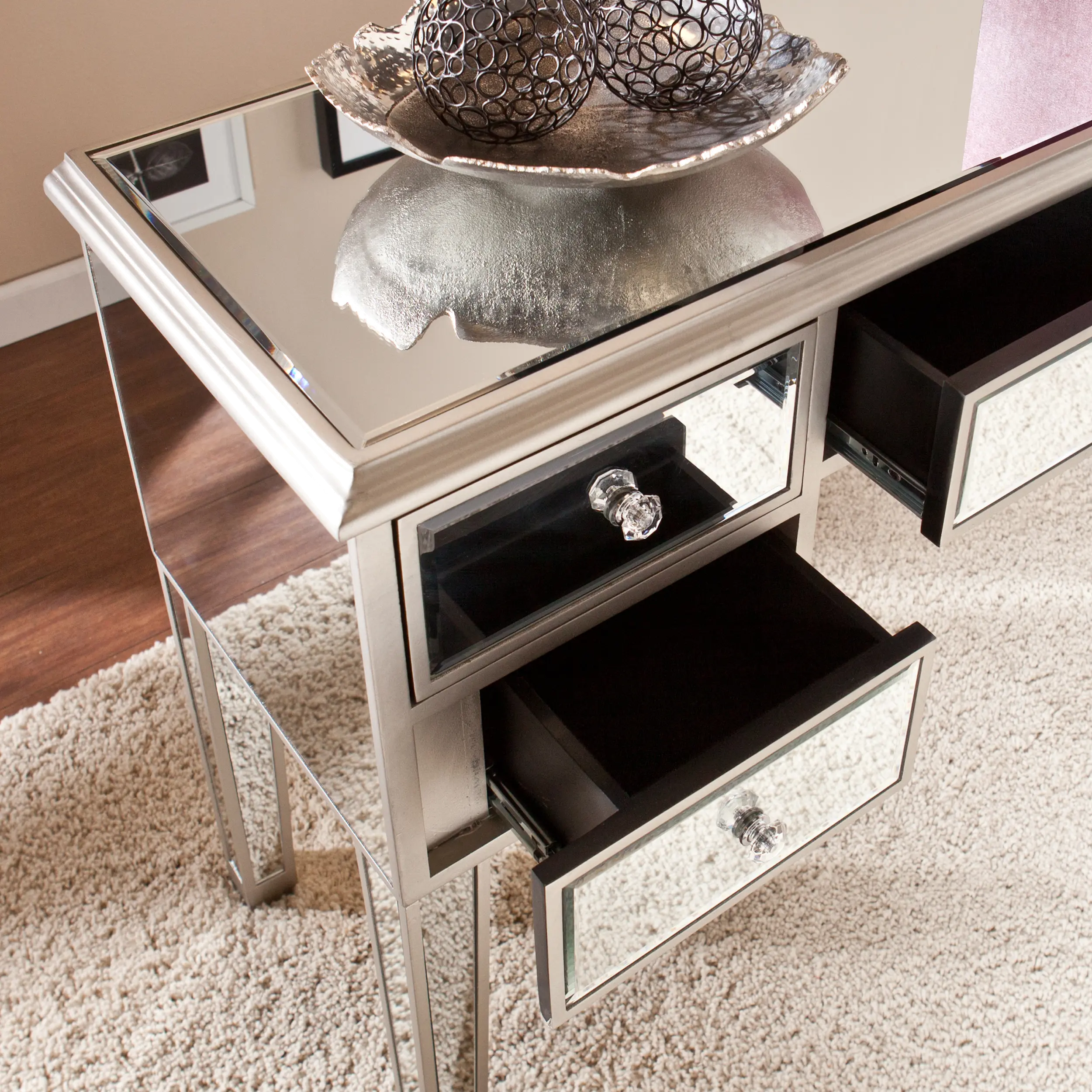 CM9157 Mirage Mirrored Console-3