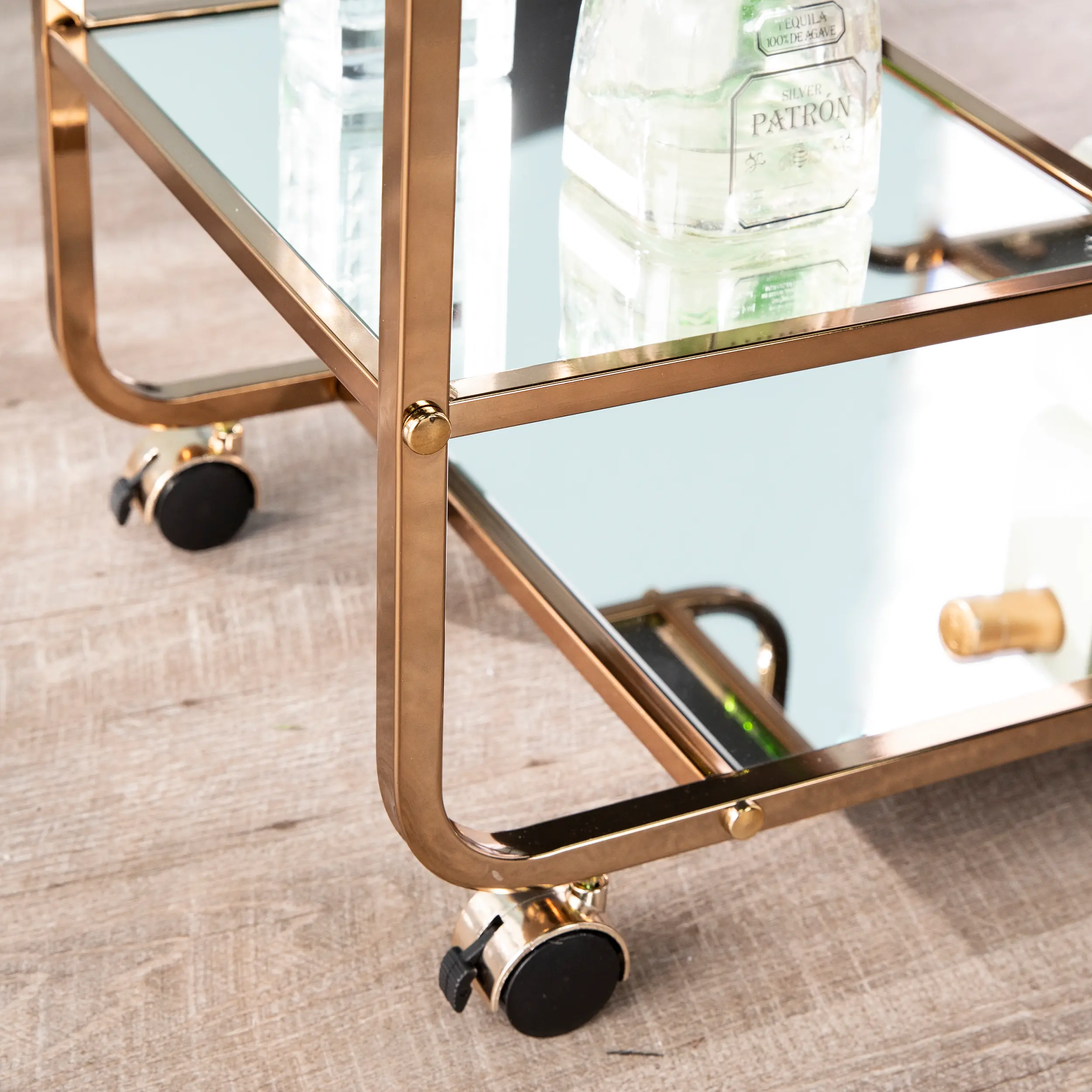 HZ2056 Maylynn Art Deco Champagne Mirrored Bar Cart-3