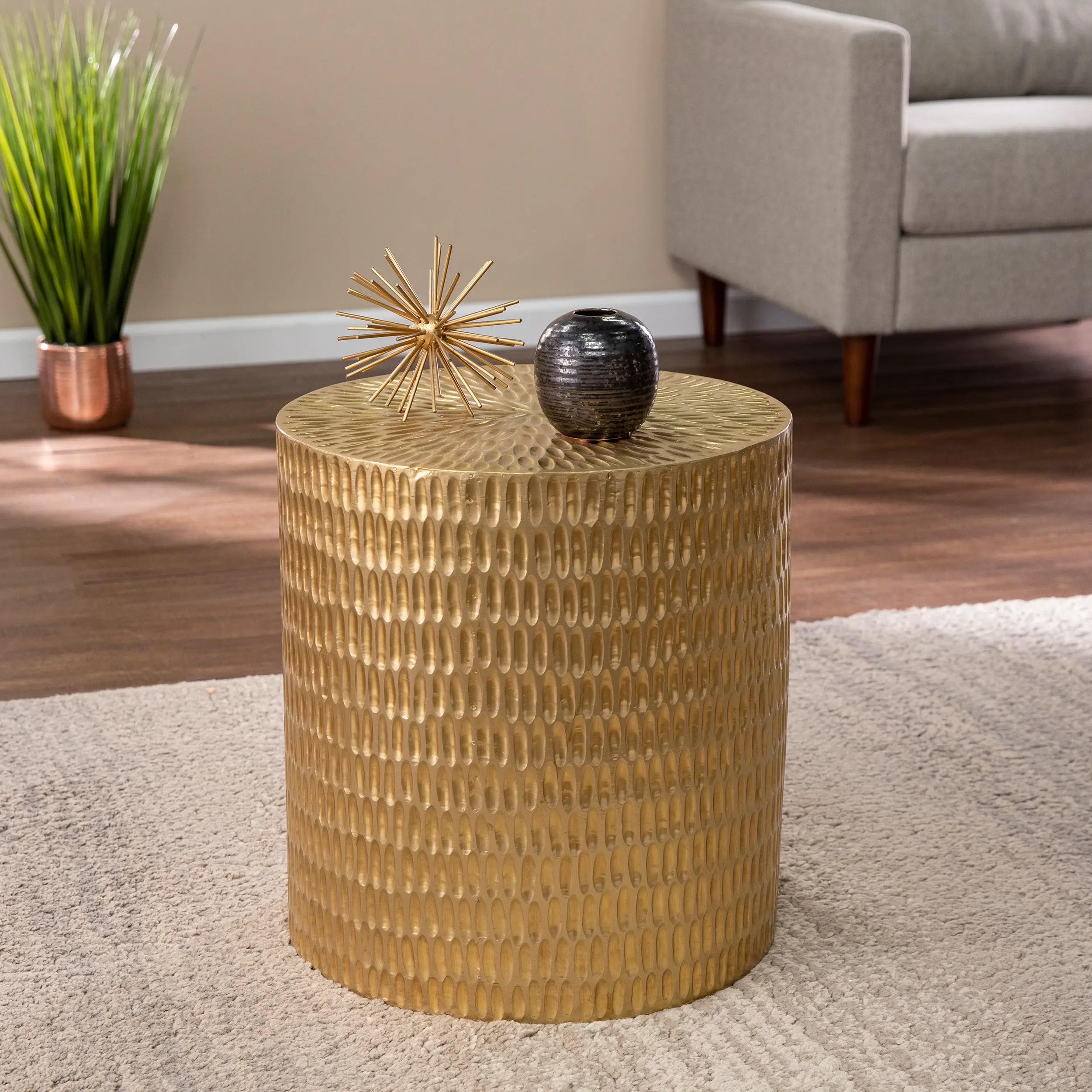OC1097506 Doylin Brass Round Accent Table-2
