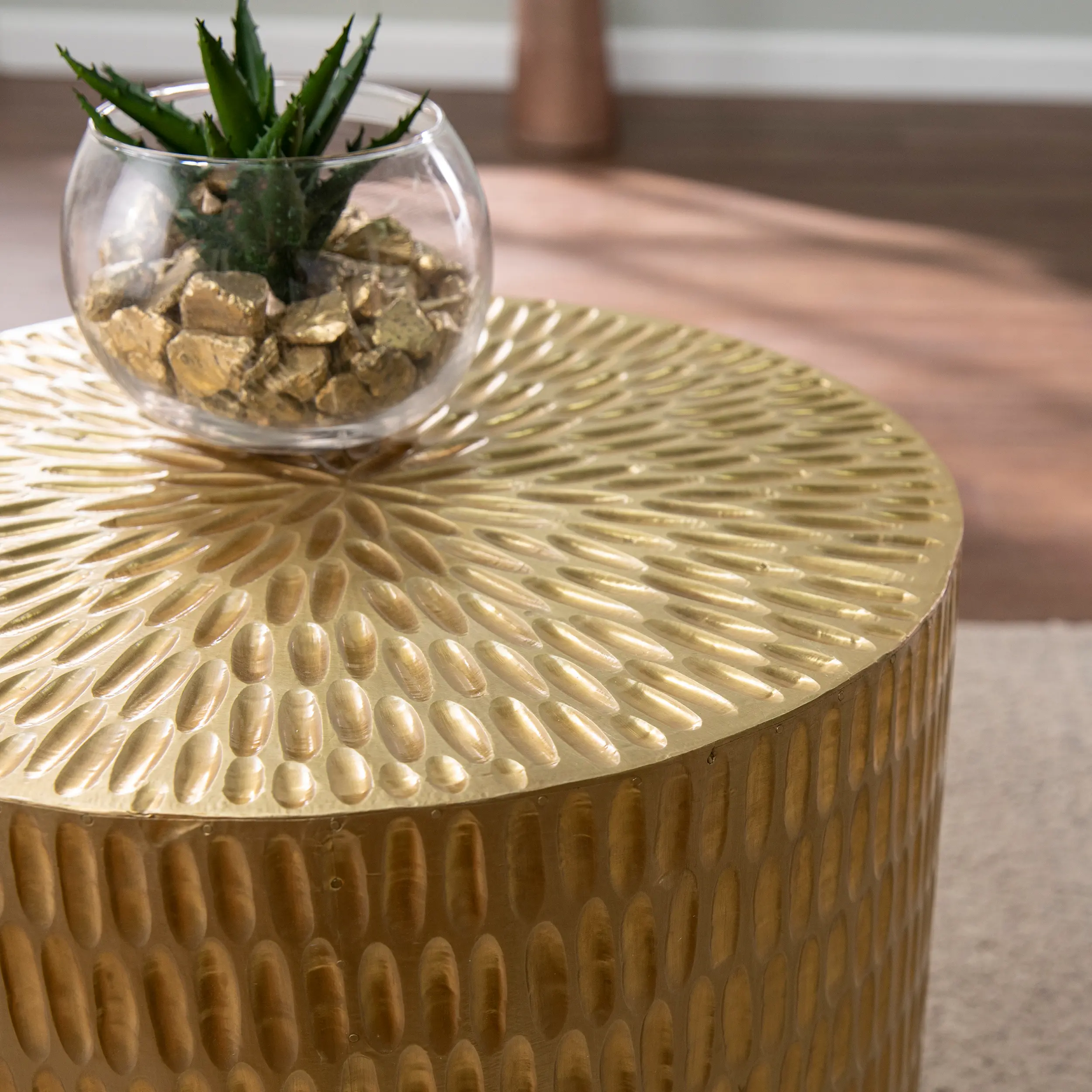 OC1097506 Doylin Brass Round Accent Table-3