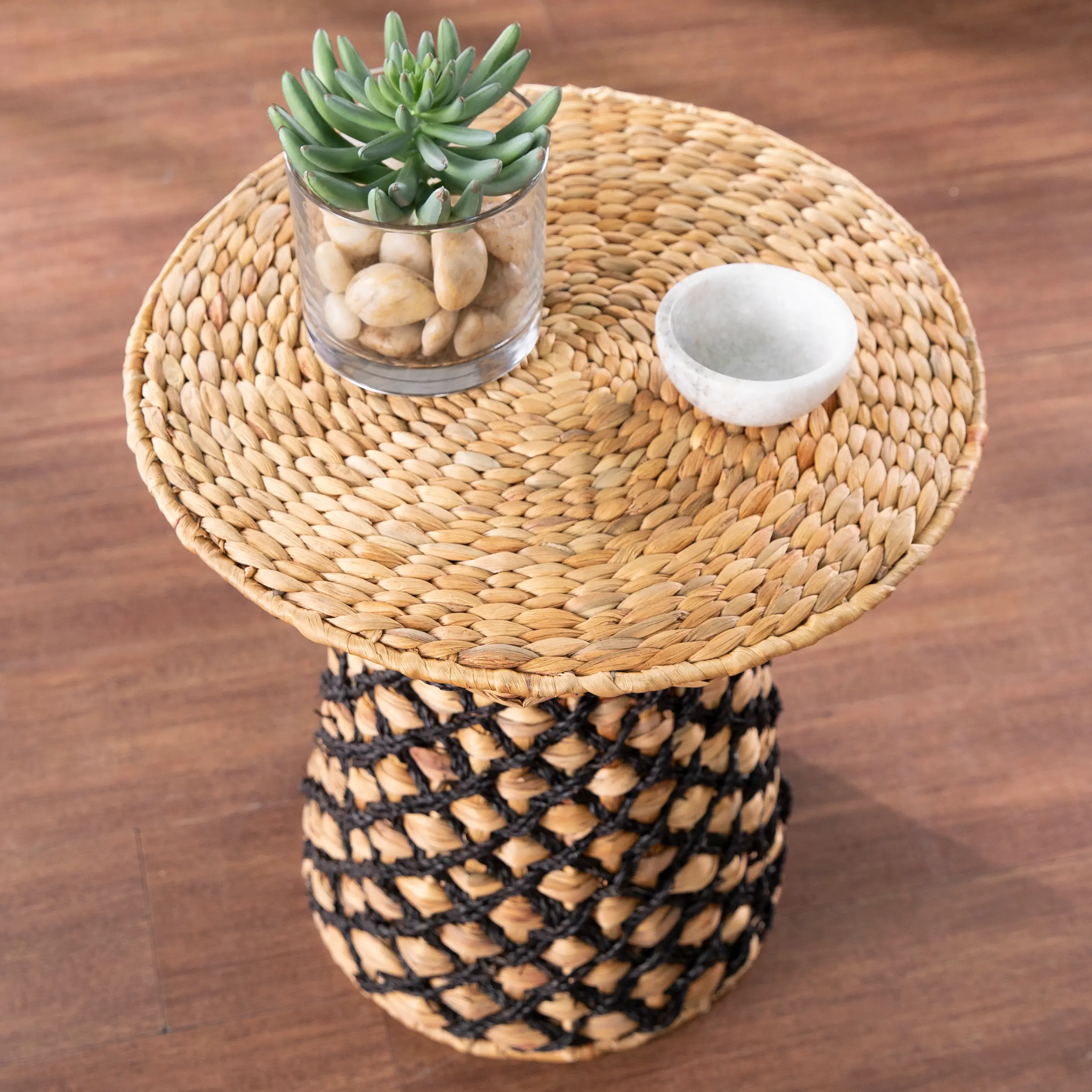 OC1118006 Bogardy Black & Brown Woven Accent Table-3