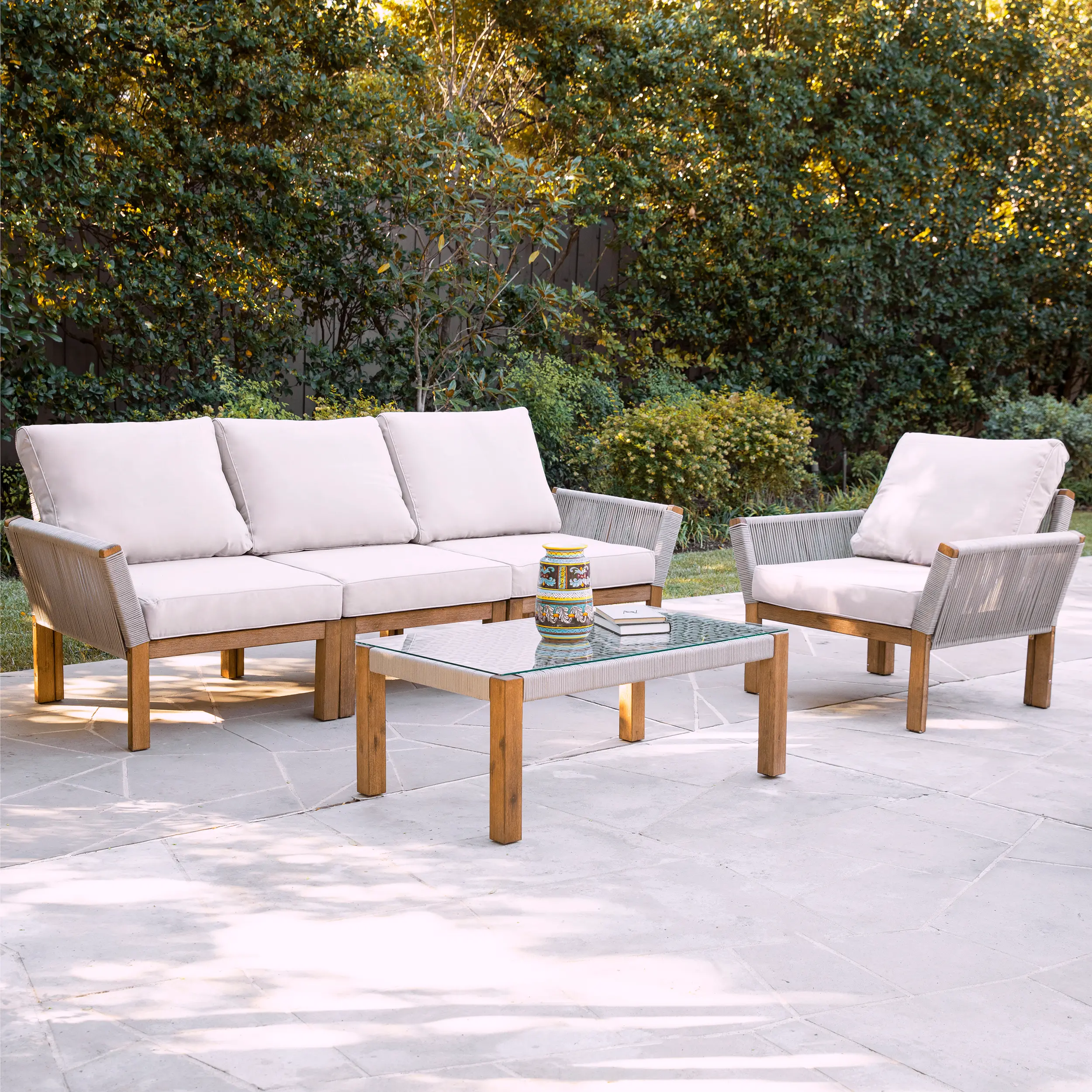 OD1089300 Brendina Outdoor Glass-Top Coffee Table-4