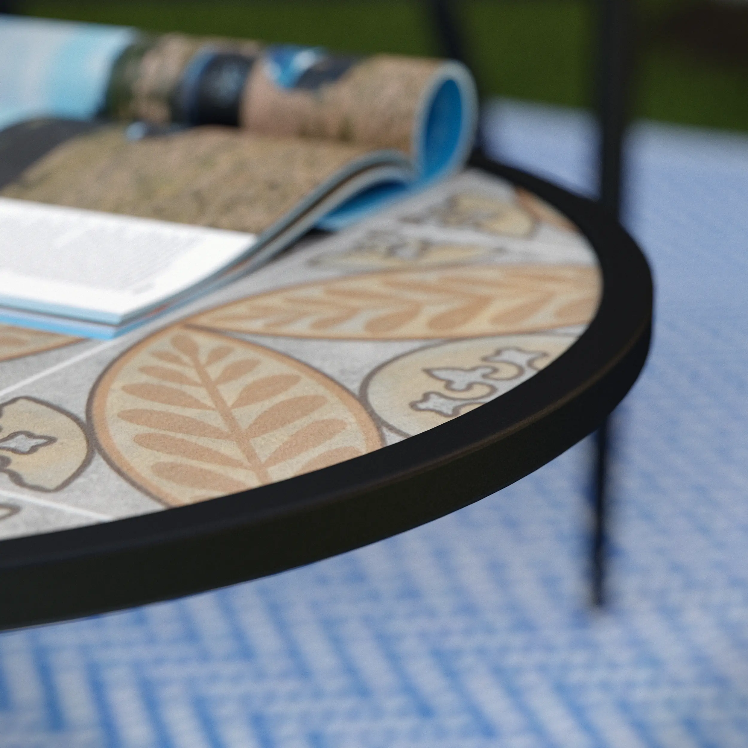 OD1129100 Lorengo Outdoor 3-Tier Coffee Table-6