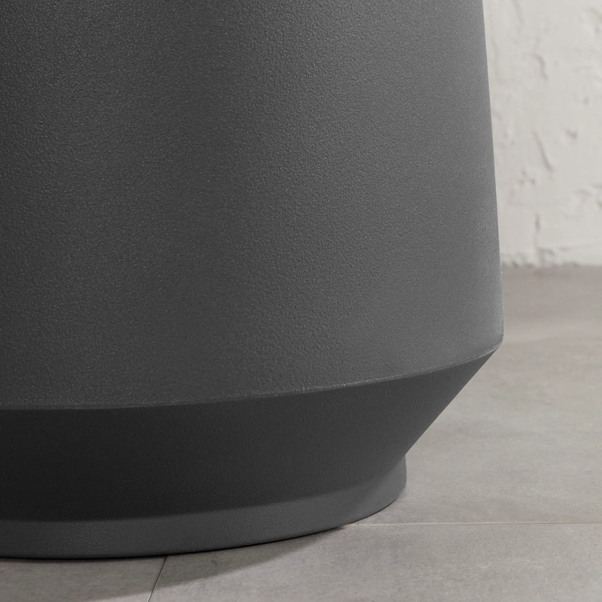 15010 Dalya Dark Gray 19  Outdoor Planter-6