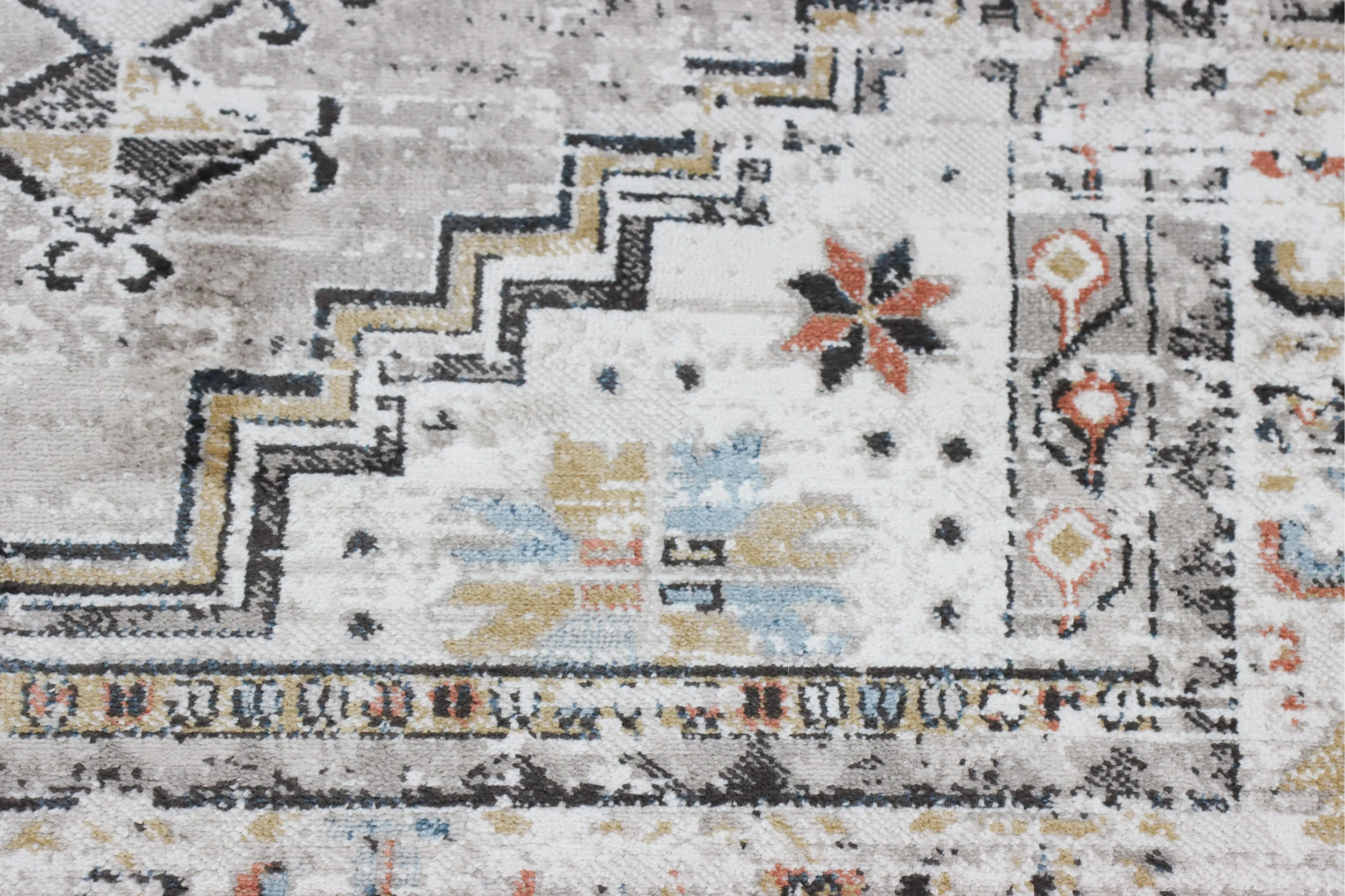 A181-IVBE-5X7.6-ASH307 Ashland 5 x 8 Byrne Beige Area Rug-4