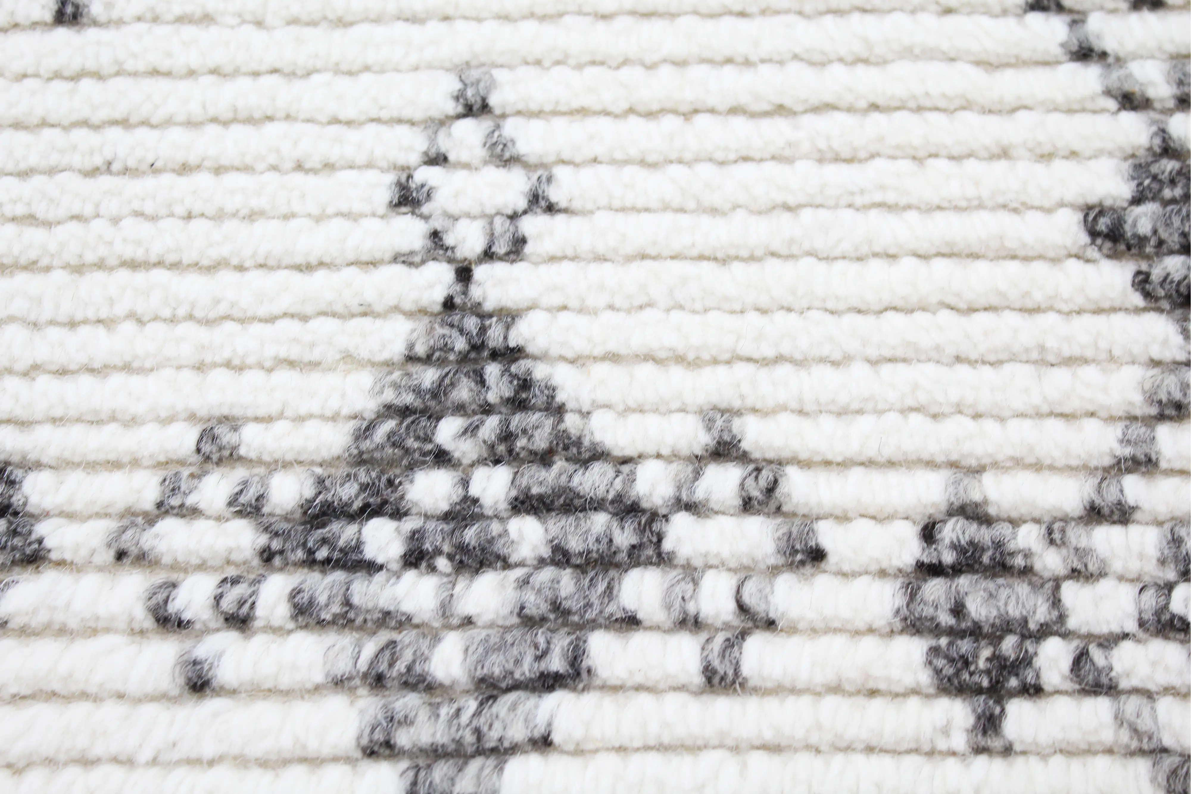 M133-IV-76X96-BN24 Marrakesh 8 x 10 July Ivory Wool Area Rug-5