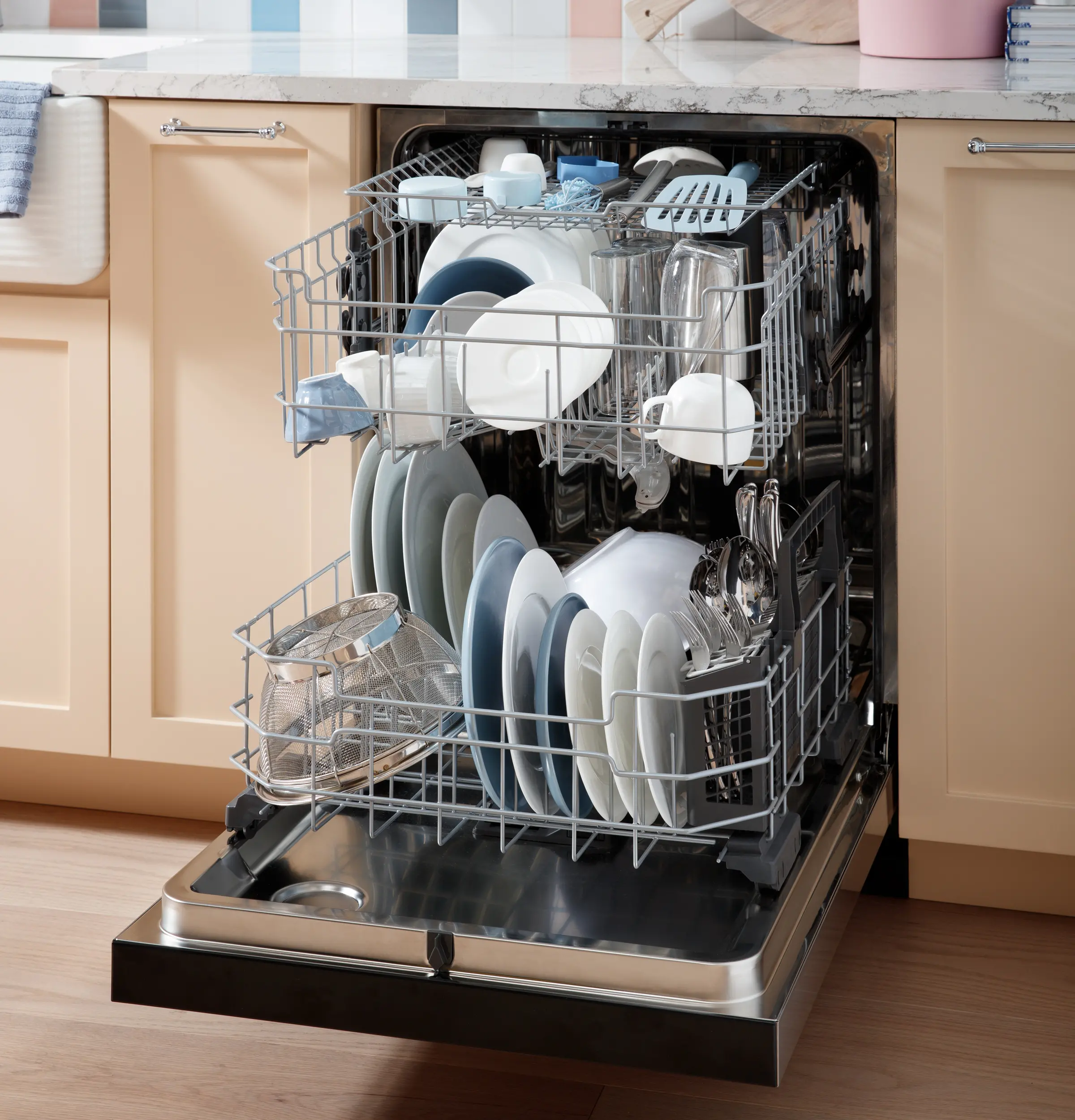 GDF650SMVES GE Front Control Dishwasher - Slate-14
