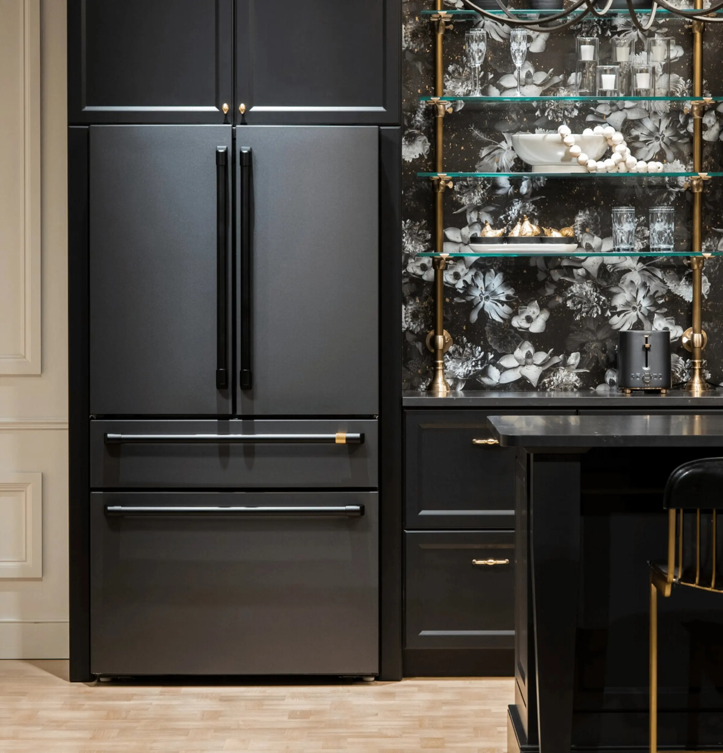 CGE29DP3TD1 Ge Cafe Smart 4-Door French Door Refrigerator - Matte Black-2