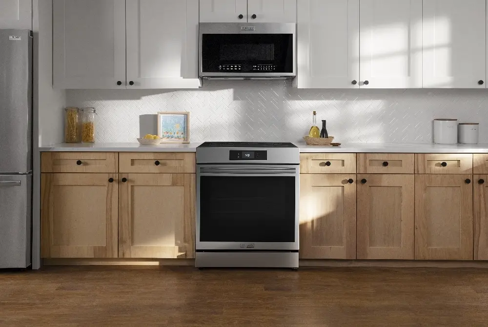 GCFI3060BF Frigidaire Gallery 6.2 Cu Ft Induction Range - Stainless Steel-2