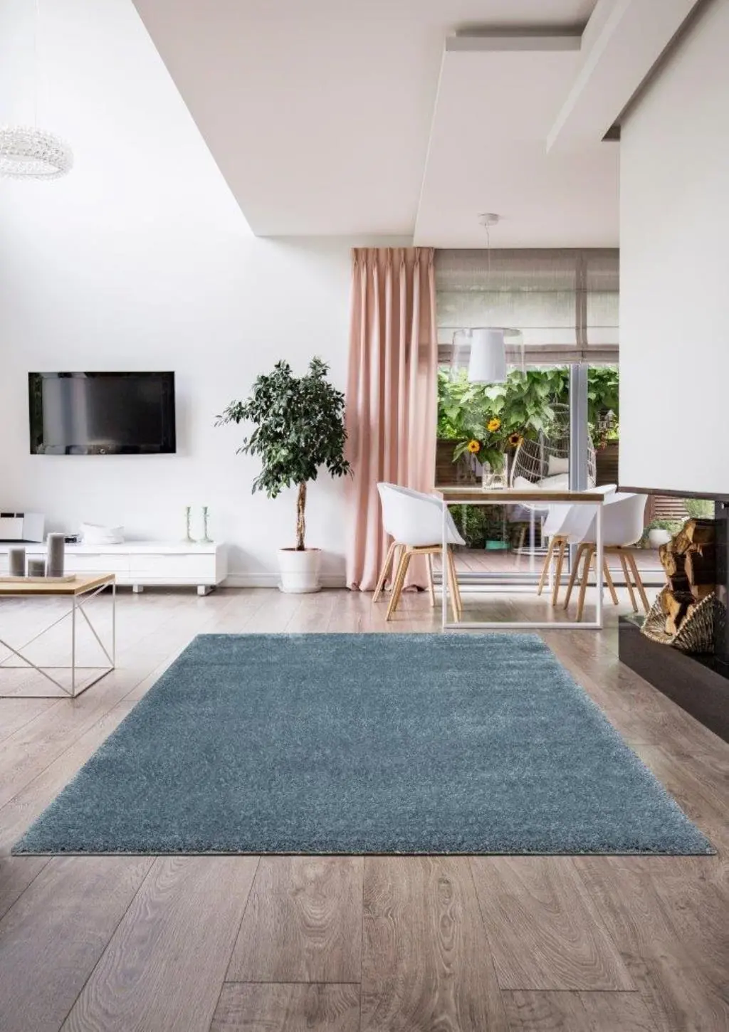 Anakara 5 x 7 Fluffy Blue Area Rug-2