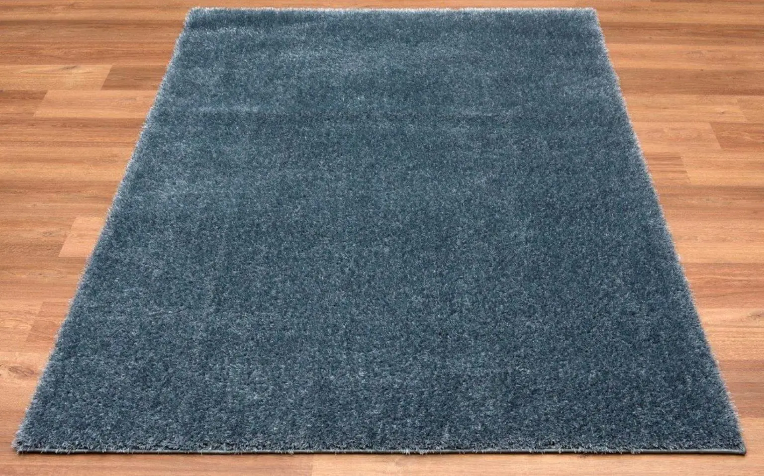 Anakara 5 x 7 Fluffy Blue Area Rug-4