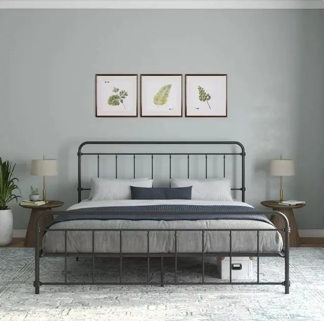 Wallace Black Metal King Platform Bed-3