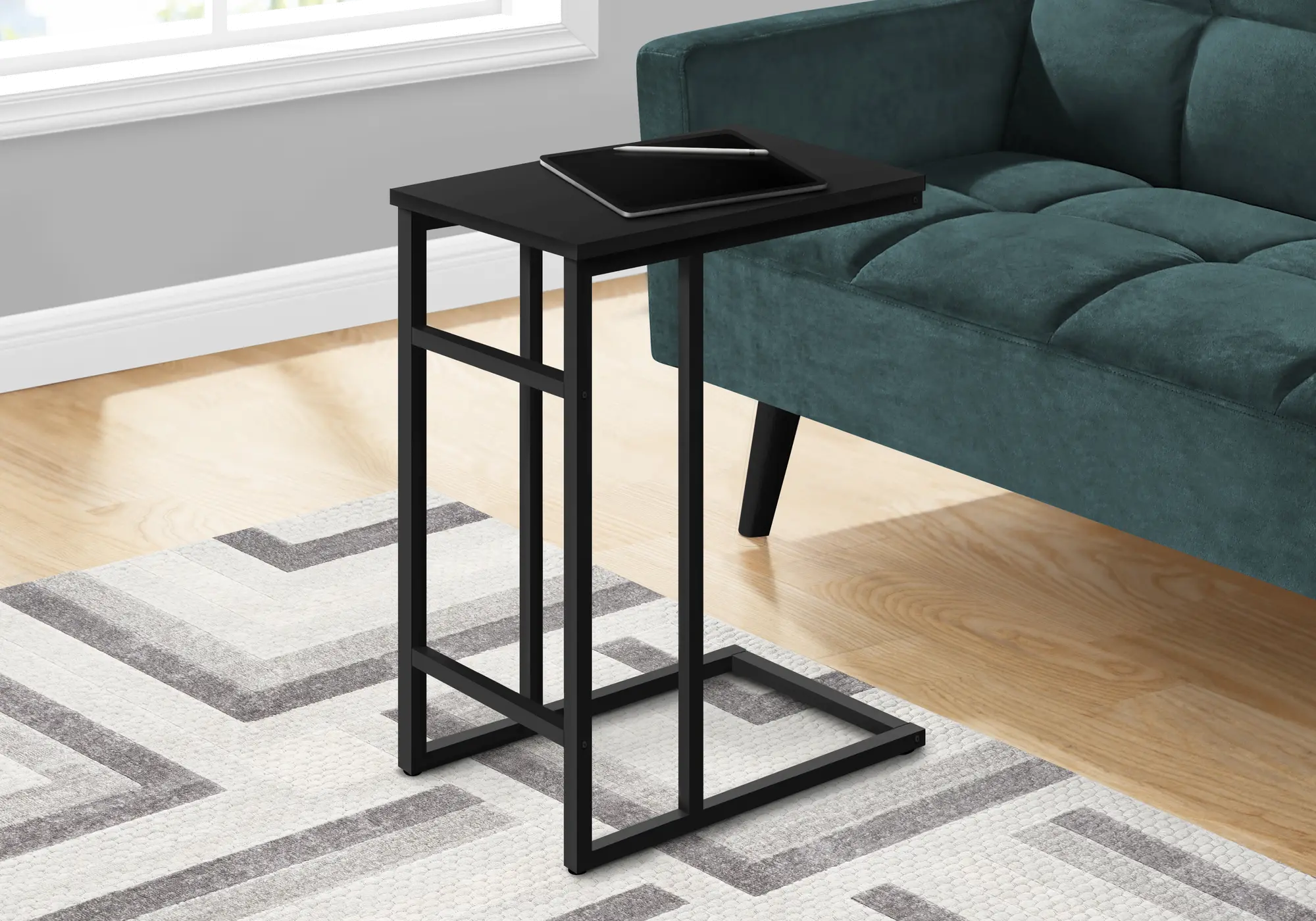 Samantha Black Metal C-Shaped Accent Table-2