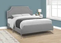 Liza Gray Queen Upholstered Bed