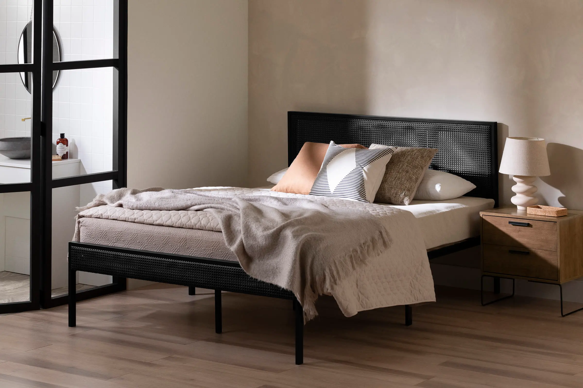 14590 Hoya Black Full Platform Bed - South Shore-3