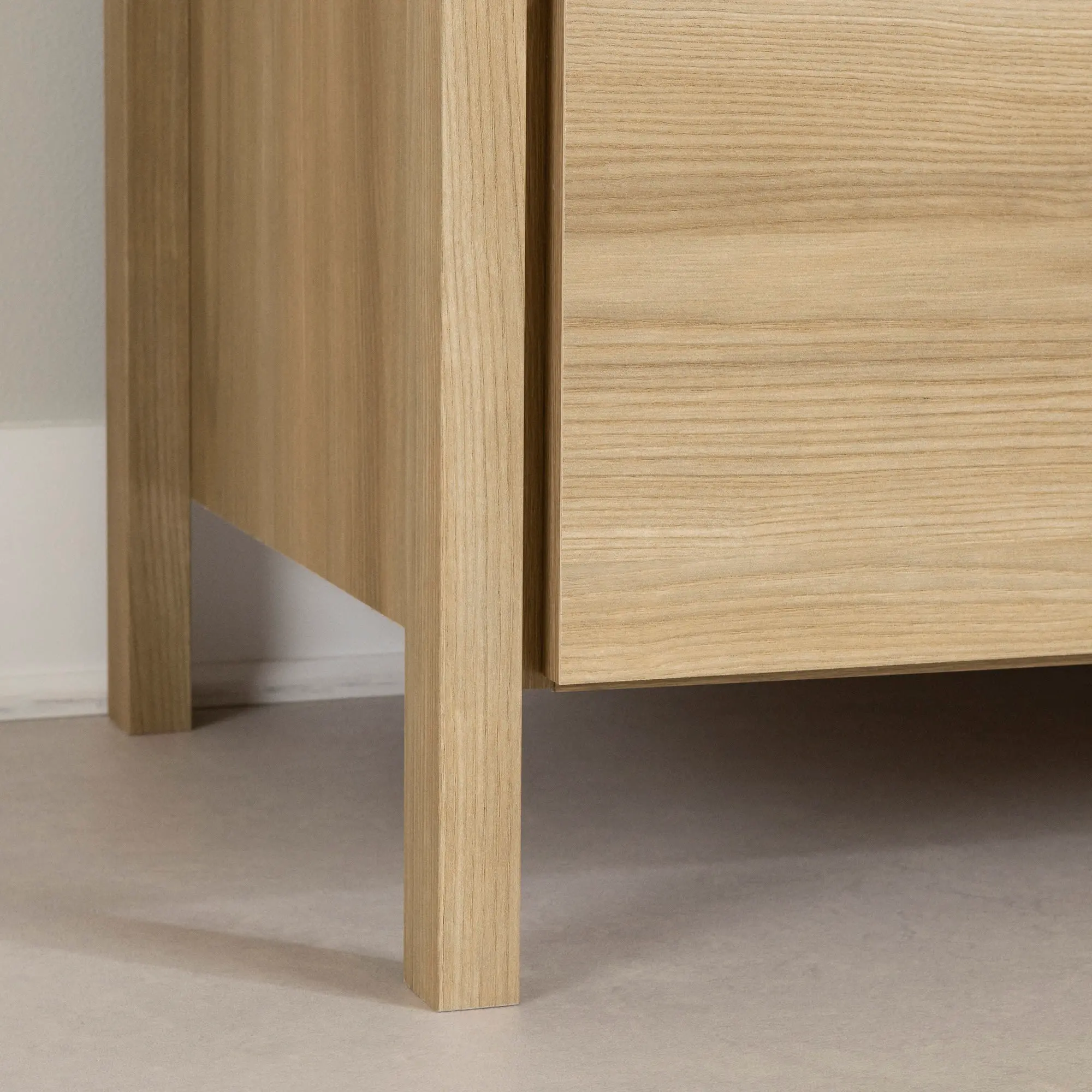 15638 Gravity Natural 5-Drawer Chest - Chest of Drawers-7