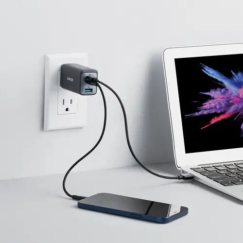 ANKER 735 Nano II 3-Port USB Charger-2