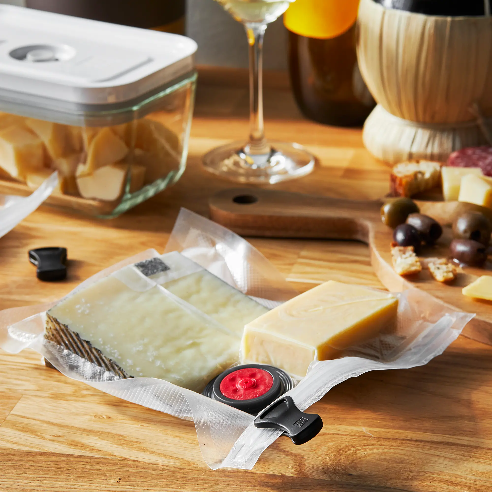 Zwilling Fresh & Save Handheld Vacuum Sealer-5