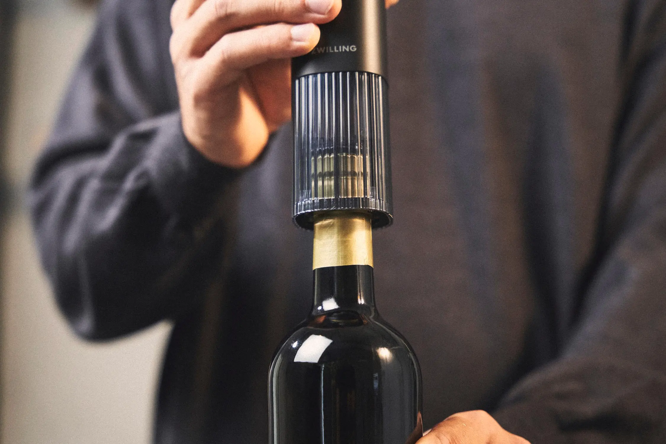 ZWILLING Enfinigy Electric Wine Bottle Opener - Black-5