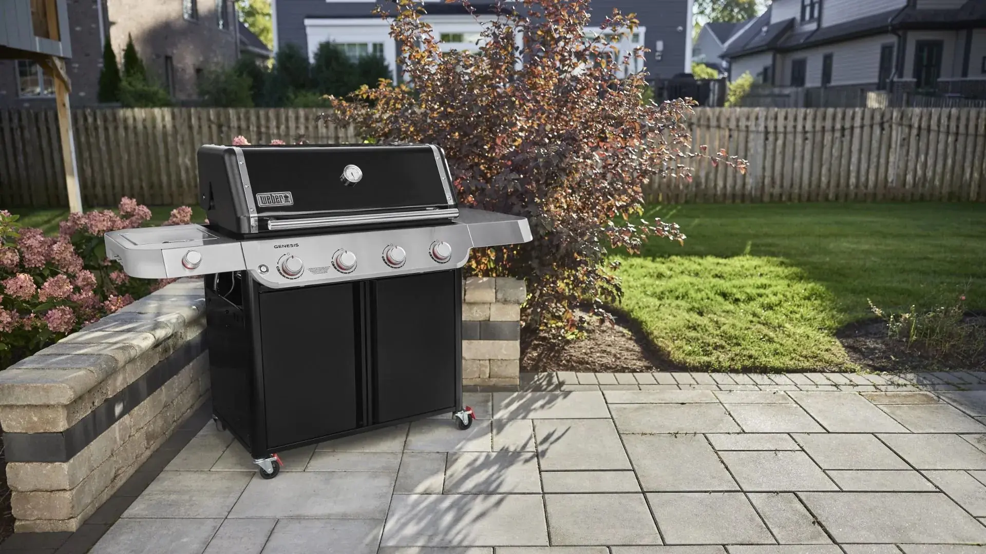 1500367,G3,E415,LP-B Weber Genesis E-415 Gas Grill-2