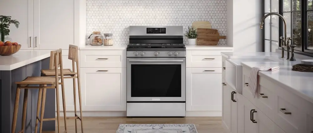 GCRG3060BF Frigidaire 5.1 Cu Ft Gas Range - Stainless Steel-3