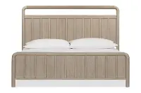 Camden Oak Queen Bed