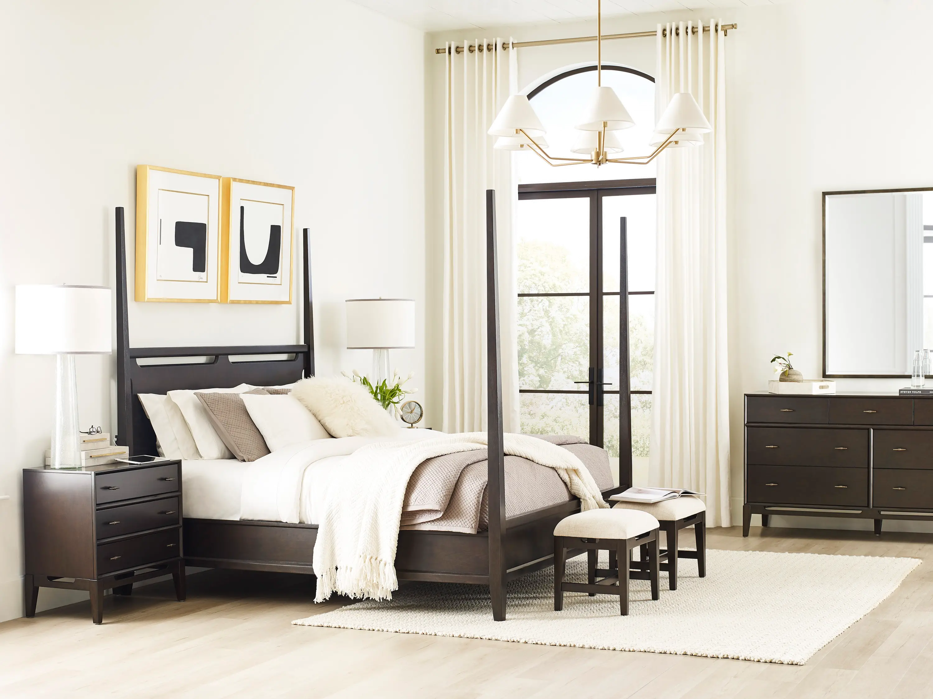 Sutton Dark Brown Queen Poster Bed-3