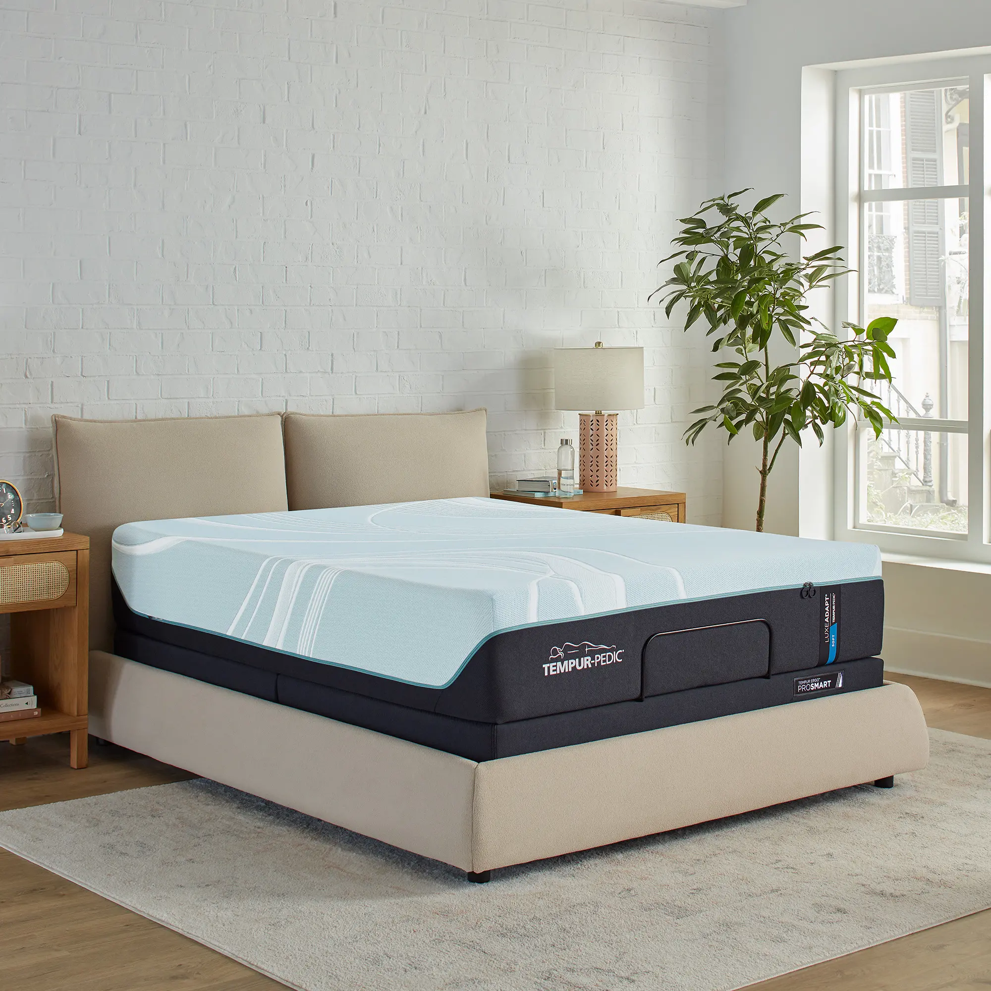 10753161 Tempur-Pedic LuxeAdapt 2.0 Soft King Mattress-3