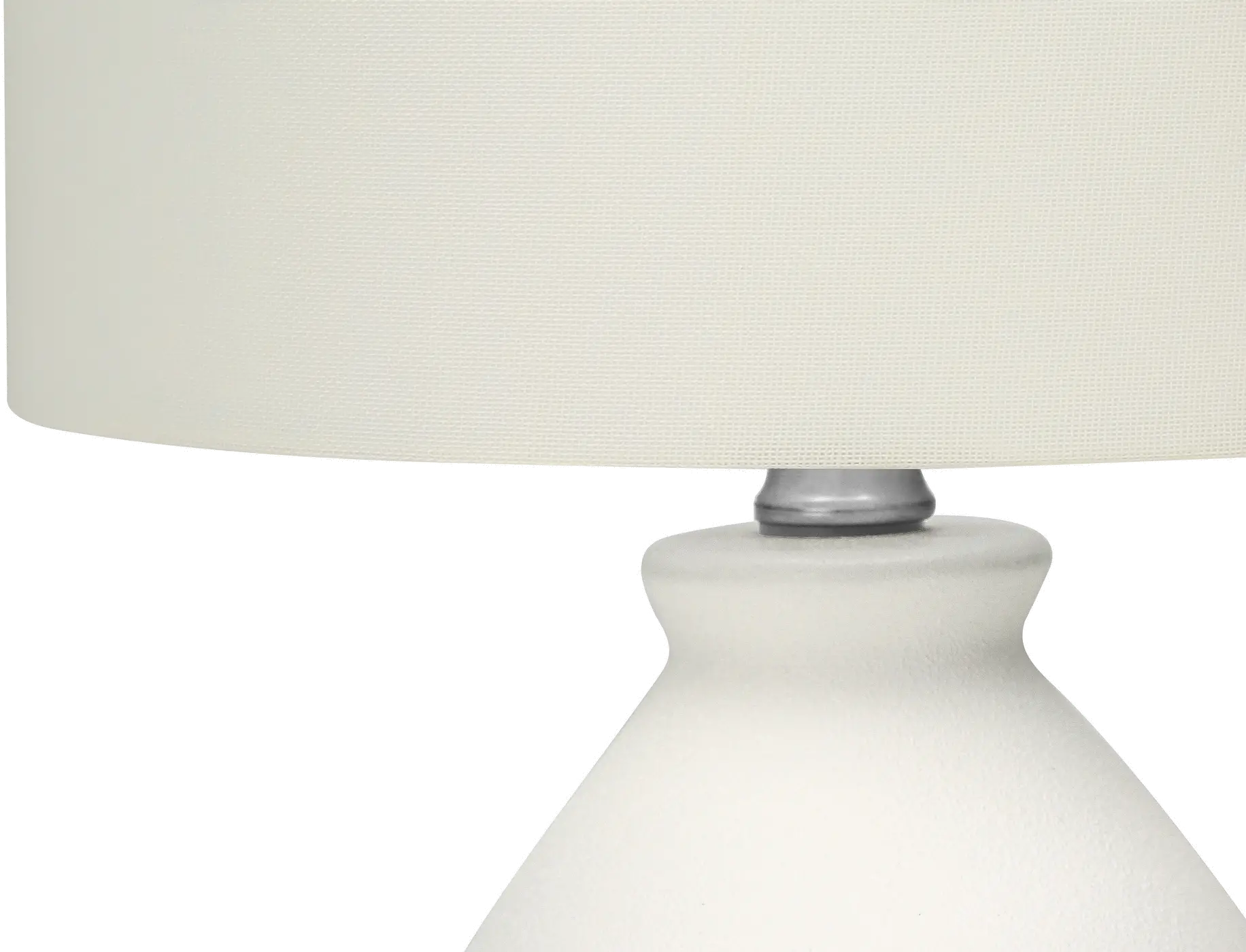 17-Inch Ivory Ceramic Table Lamp-4