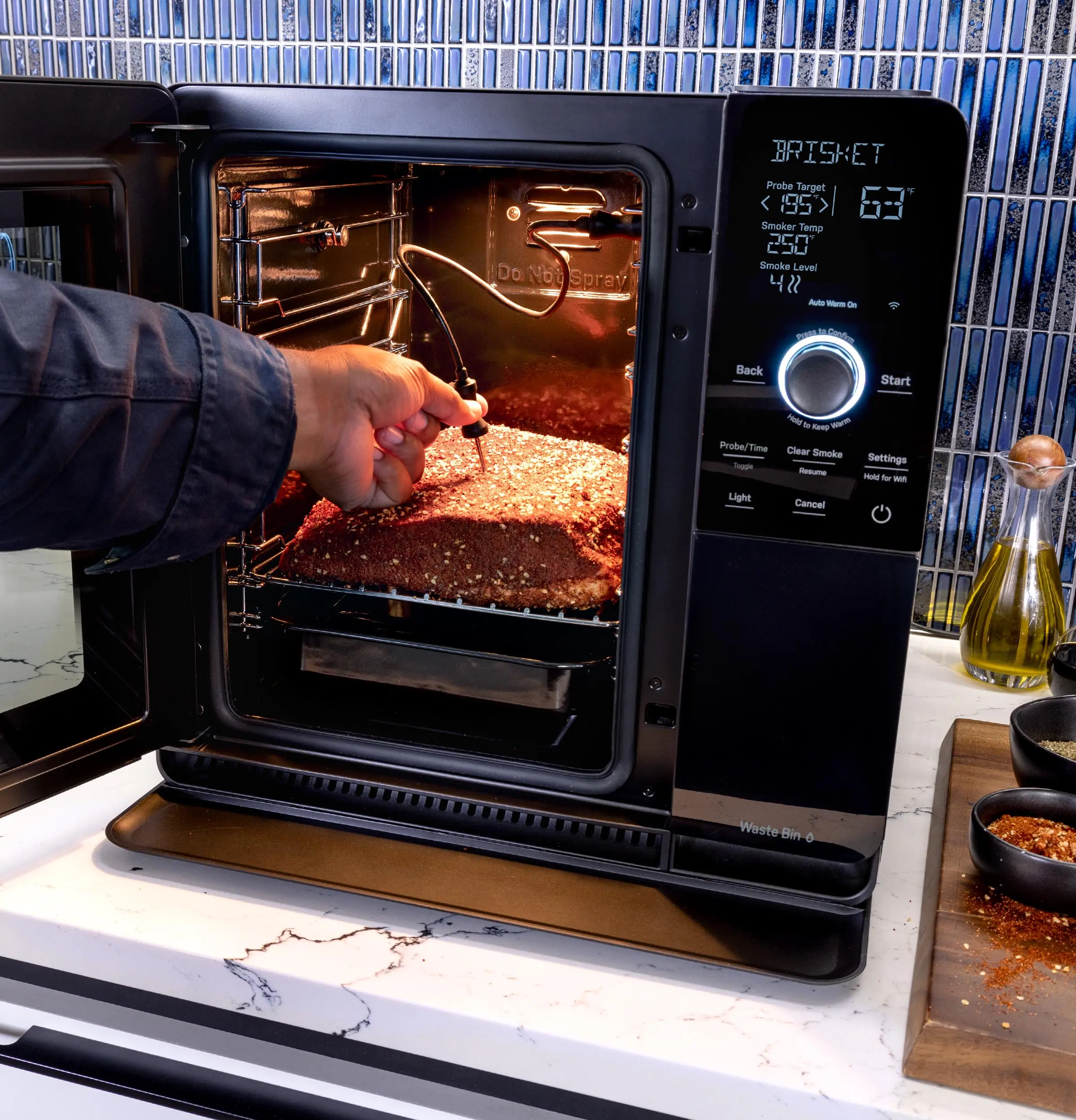 P9SBAAS6VBB GE Profile Smart Indoor Smoker-13
