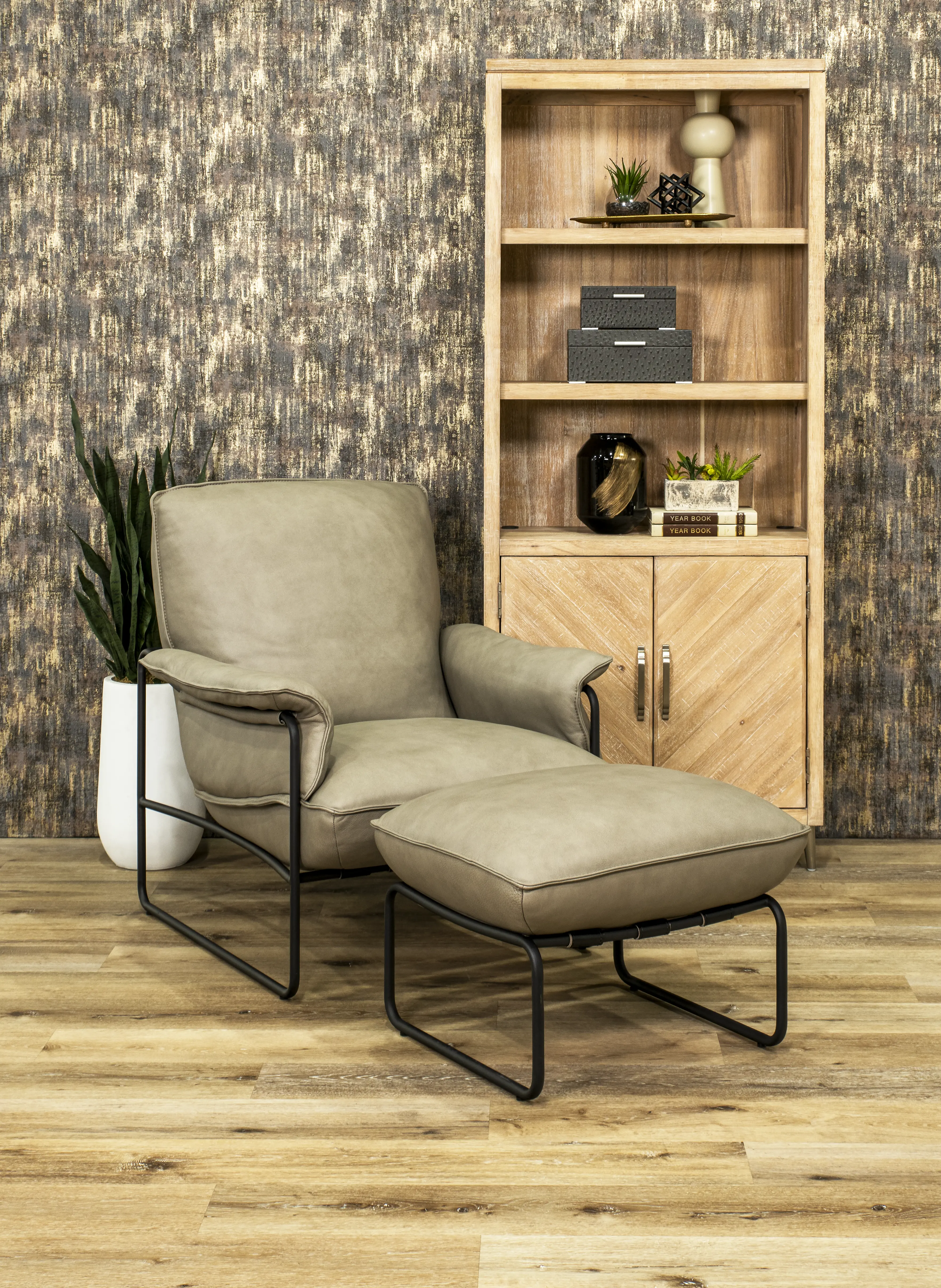 Arizona Thunder Taupe Accent Chair-10