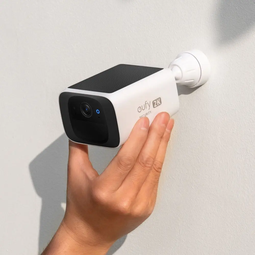 eufy Security eufy S220 SoloCam Battery-Powered Security Camera with Solar Charging-5