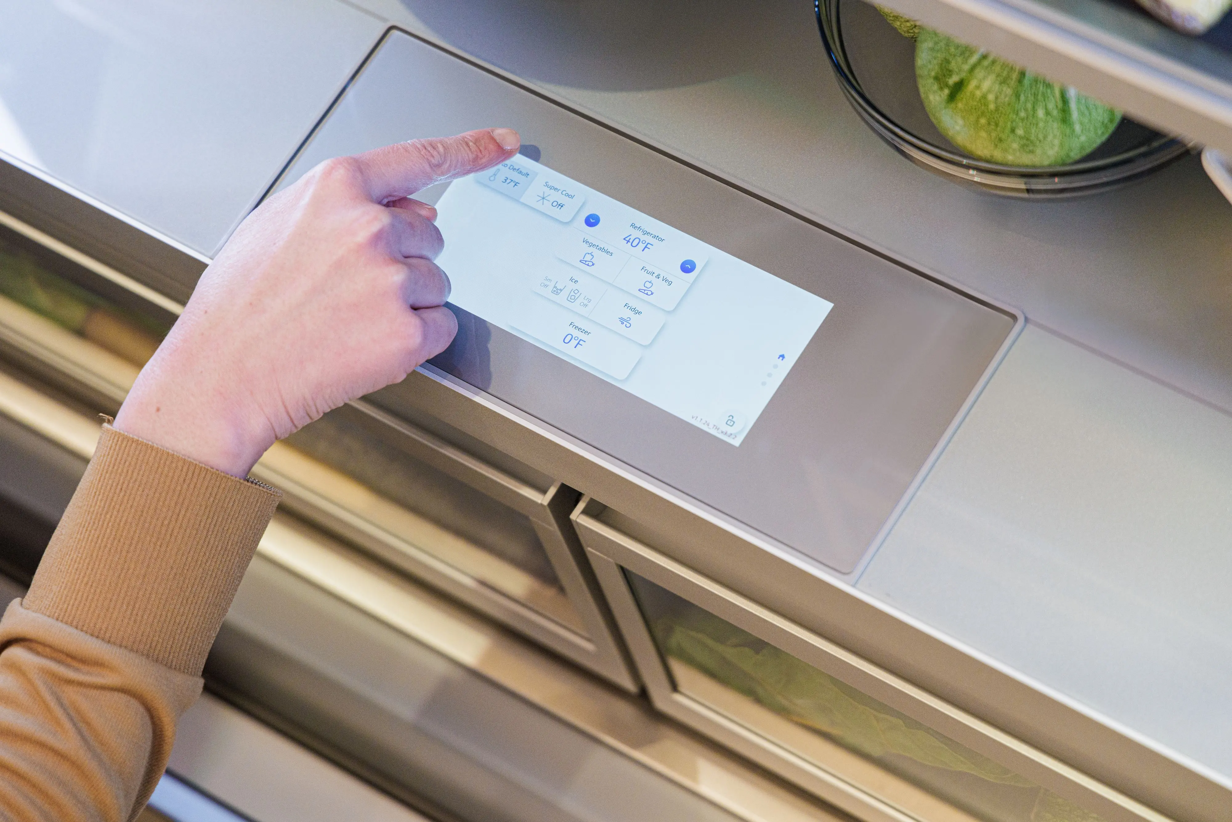 T42BT110NS Thermador 23.1 Cu Ft Built-In French Door Refrigerator - Counter Depth Stainless Steel-4