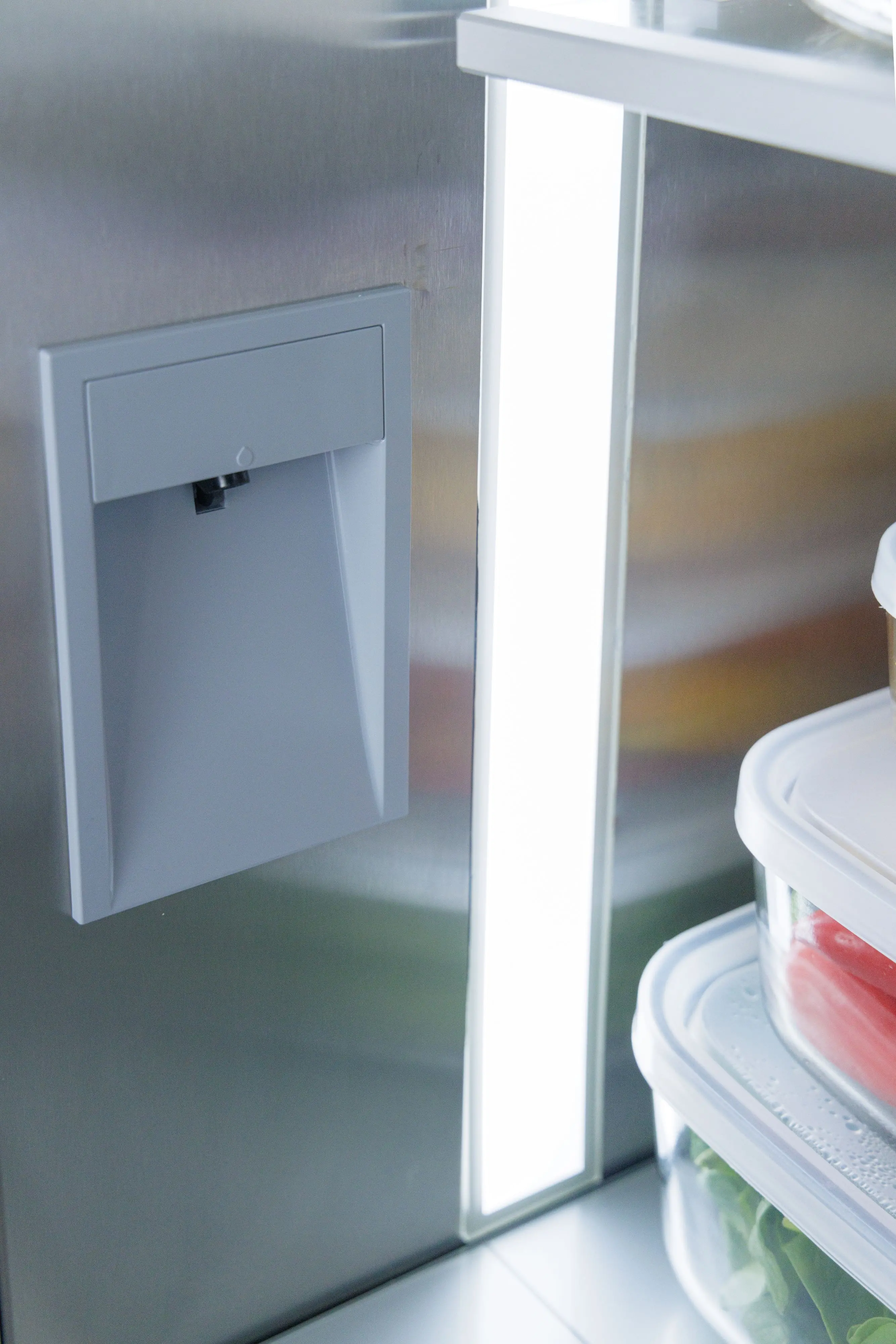 T42BT110NS Thermador 23.1 Cu Ft Built-In French Door Refrigerator - Counter Depth Stainless Steel-5