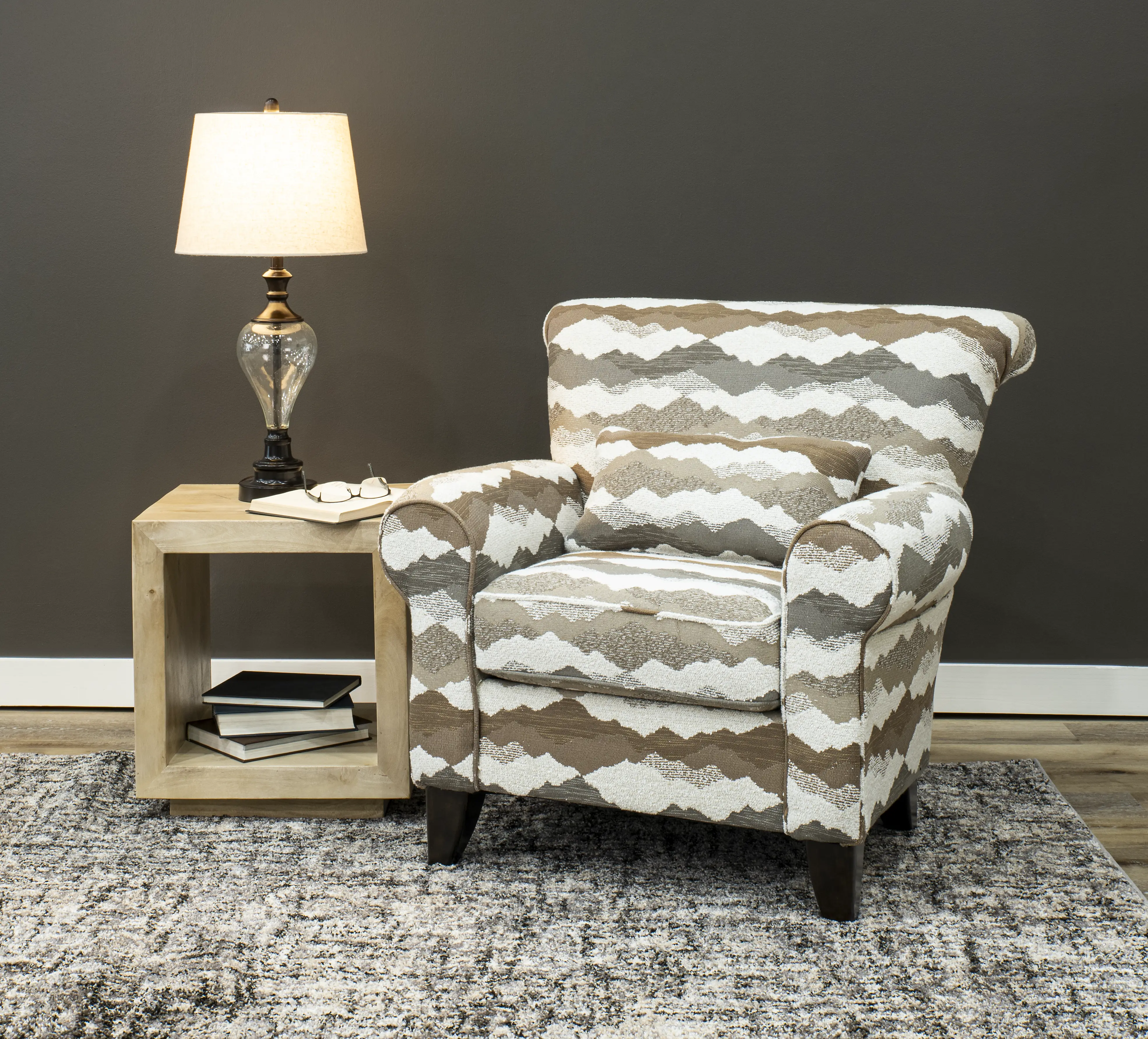 REGCHA/MAJGRA Seaside Brown and Gray Accent Chair-2