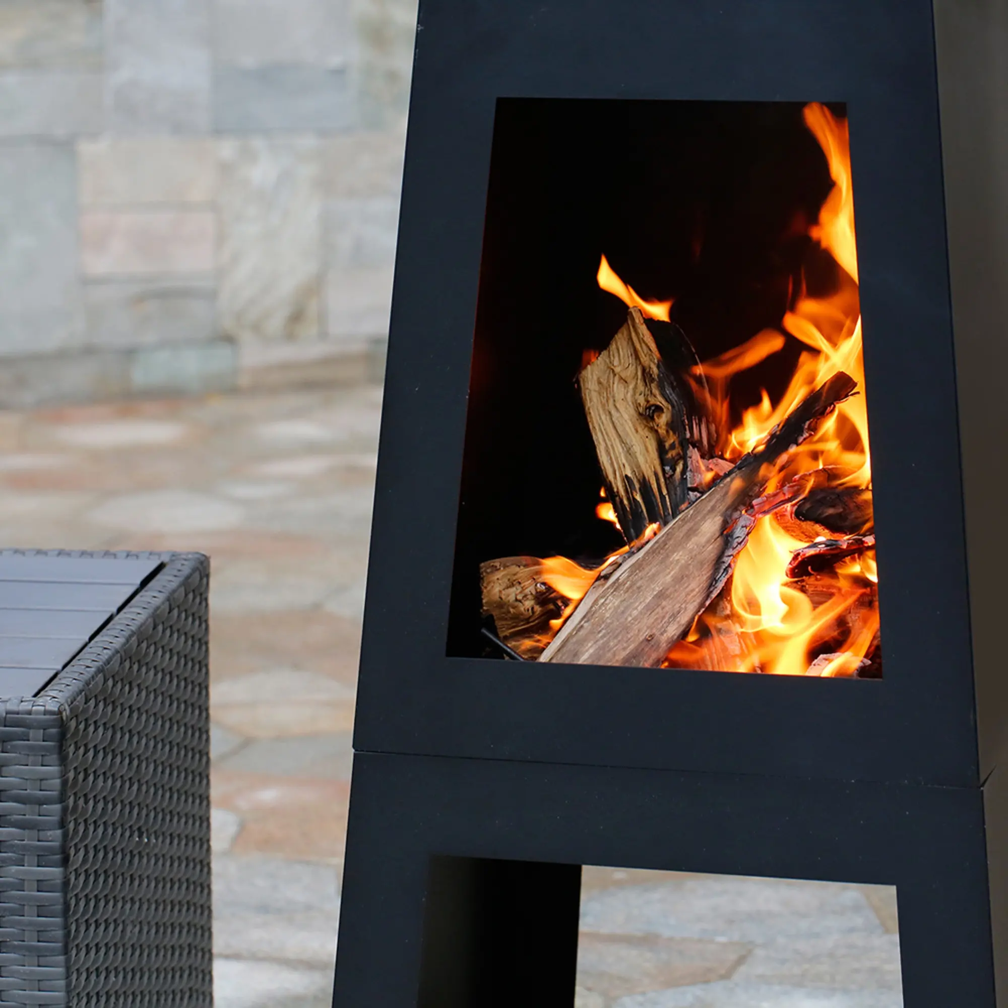 HeatMaxx 59  Steel Chiminea-2