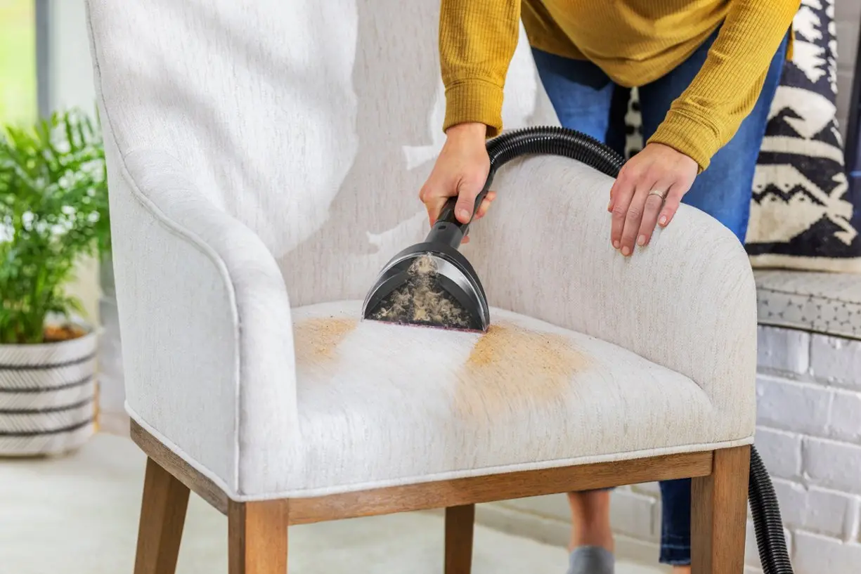 3424 Bissell Revolution HydroSteam Carpet Cleaner-4