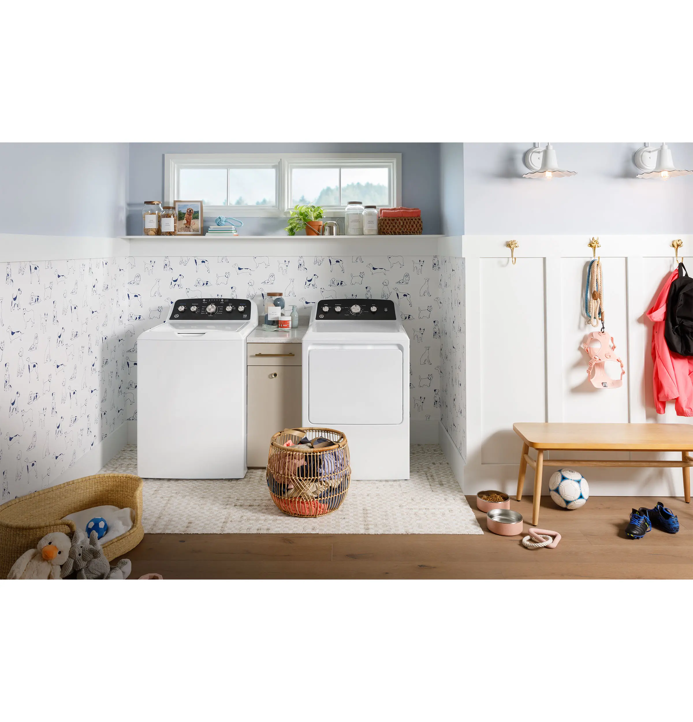 GTD48GASWWB GE 7.2 Cu Ft Gas Dryer - White-2