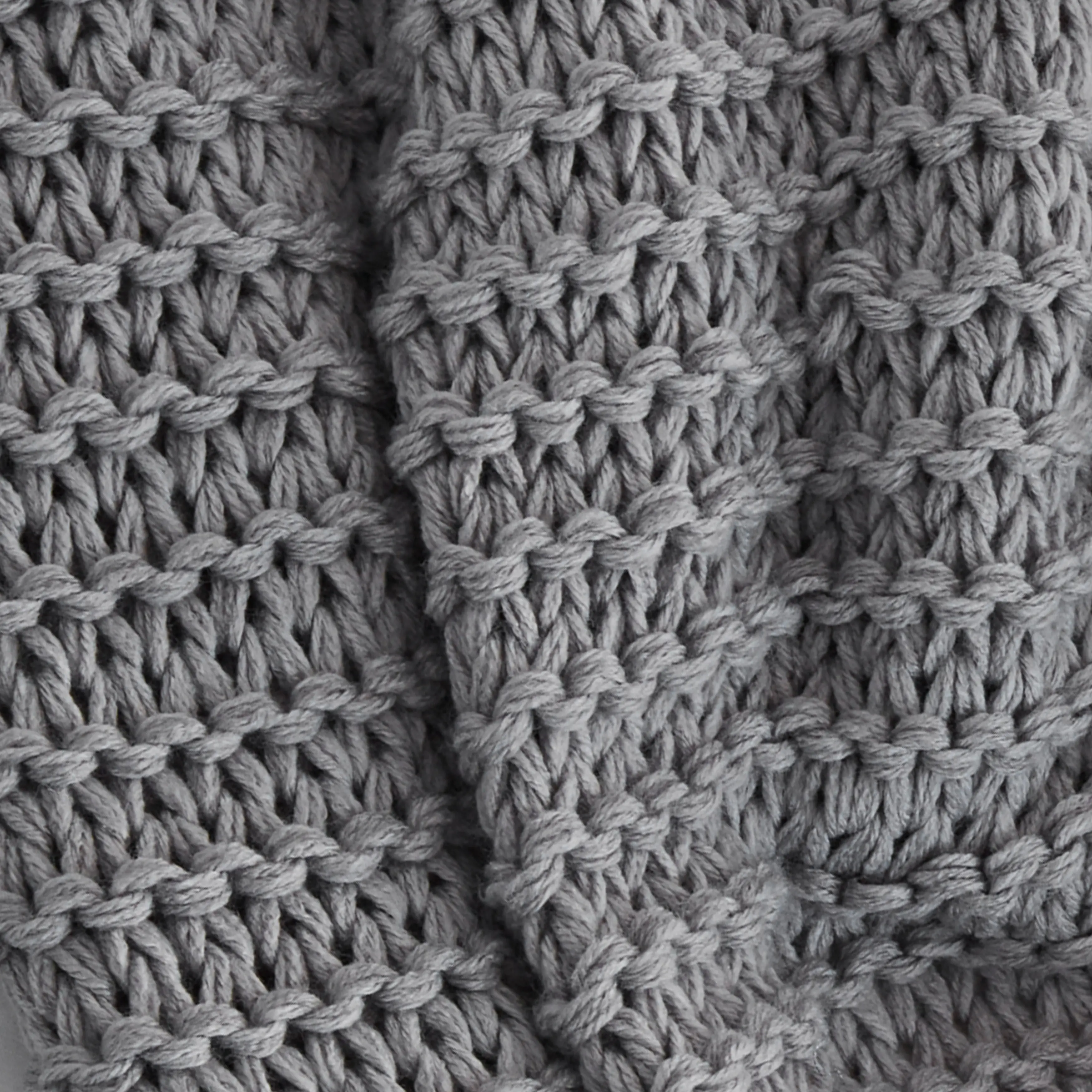 J. Queen Modern Luca Gray Throw-2