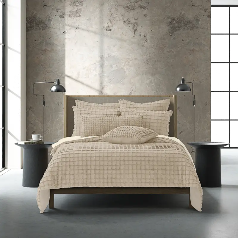 J. Queen Modern Cameron Linen Queen 3-Piece Duvet Set