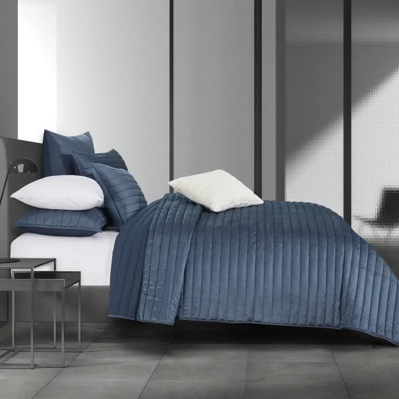 J. Queen Modern Valencia Navy King/California King 3-Peice Quilt